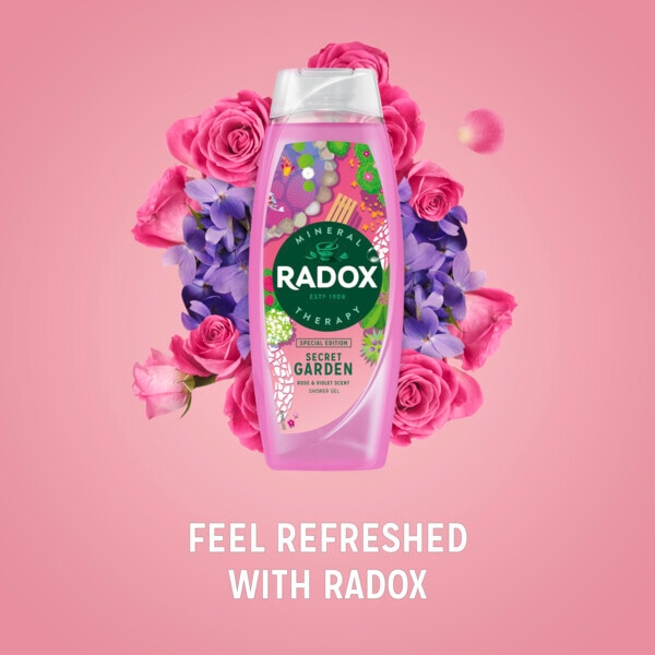 Sprchový gél Radox Special Edition Secret Garden 450 ml