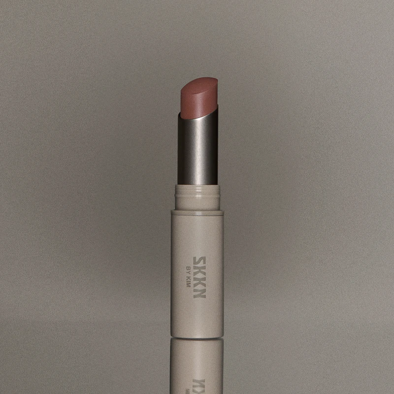 Batom matte Silk Matte da SKKN by Kim Make-up
