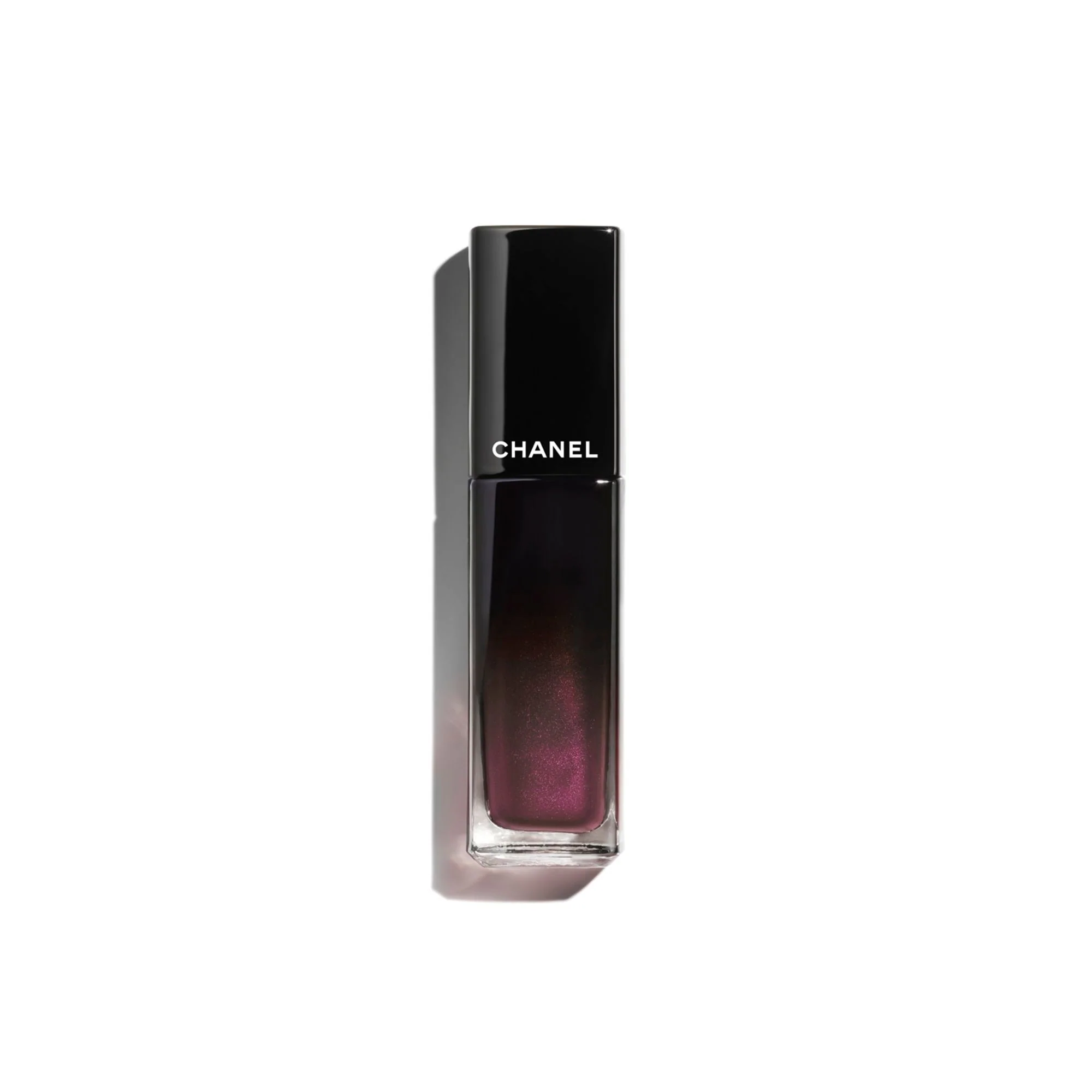 ROUGE ALLURE LAQUE - IL ROSSETTO FLUIDO BRILLANTE TENUTA ESTREMA