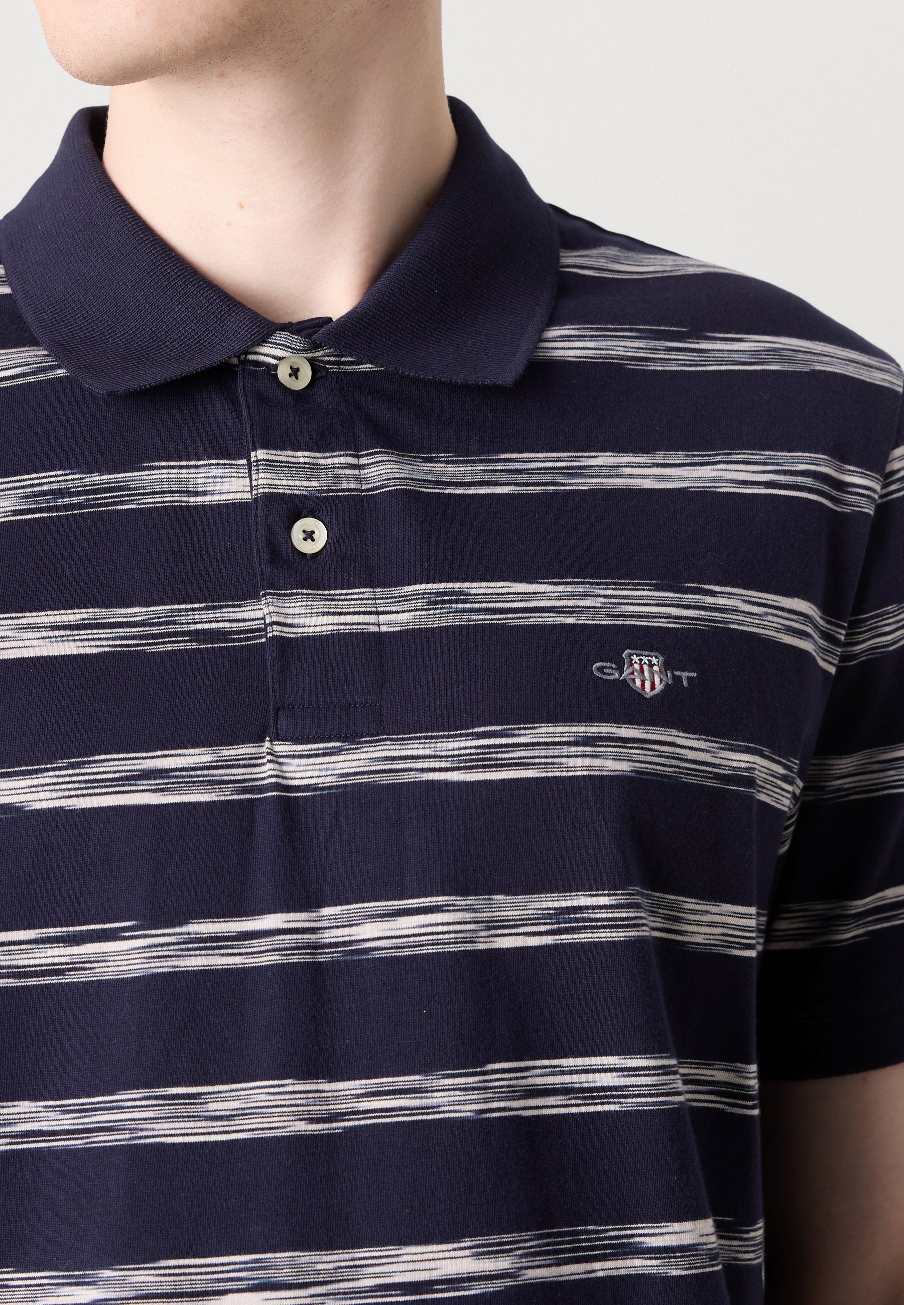 GANT GESTREEPT - Poloshirt - avondblauw