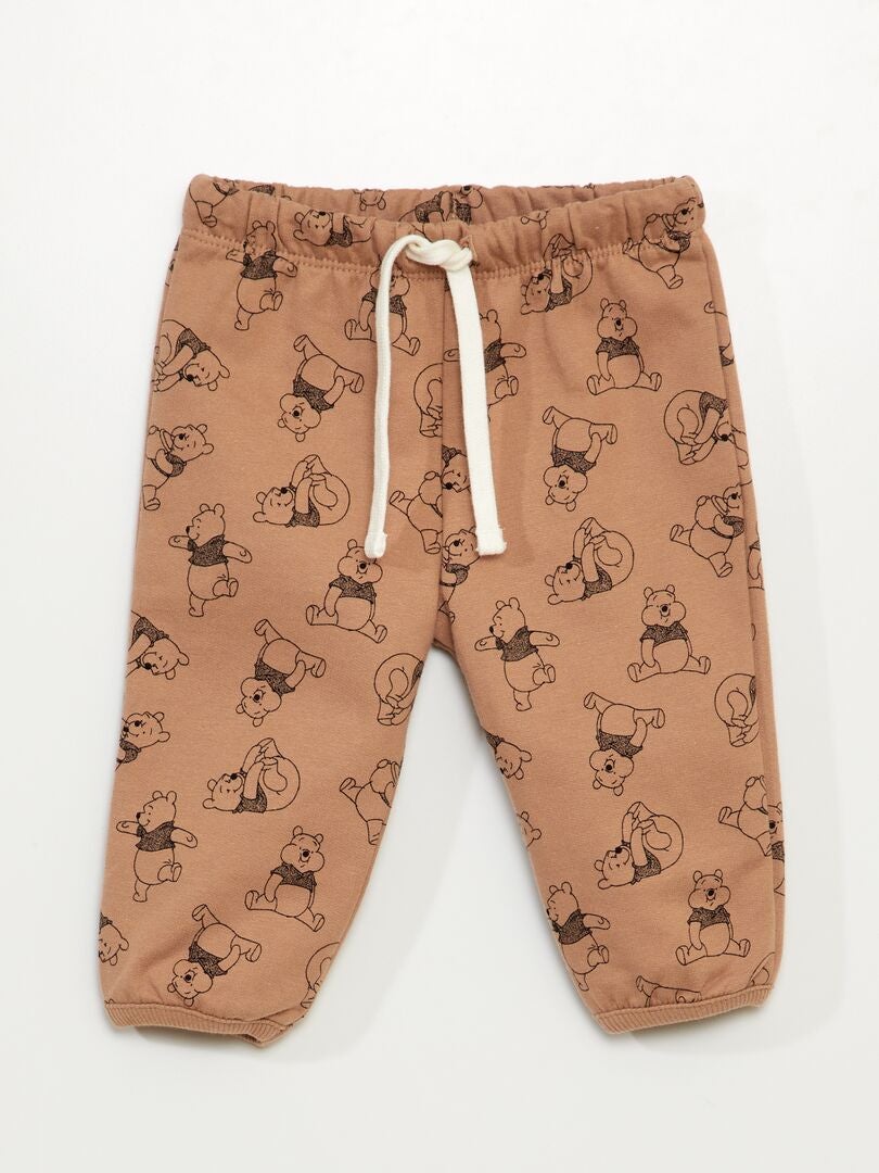 Conjunto de moletom, camiseta e calça de moletom 