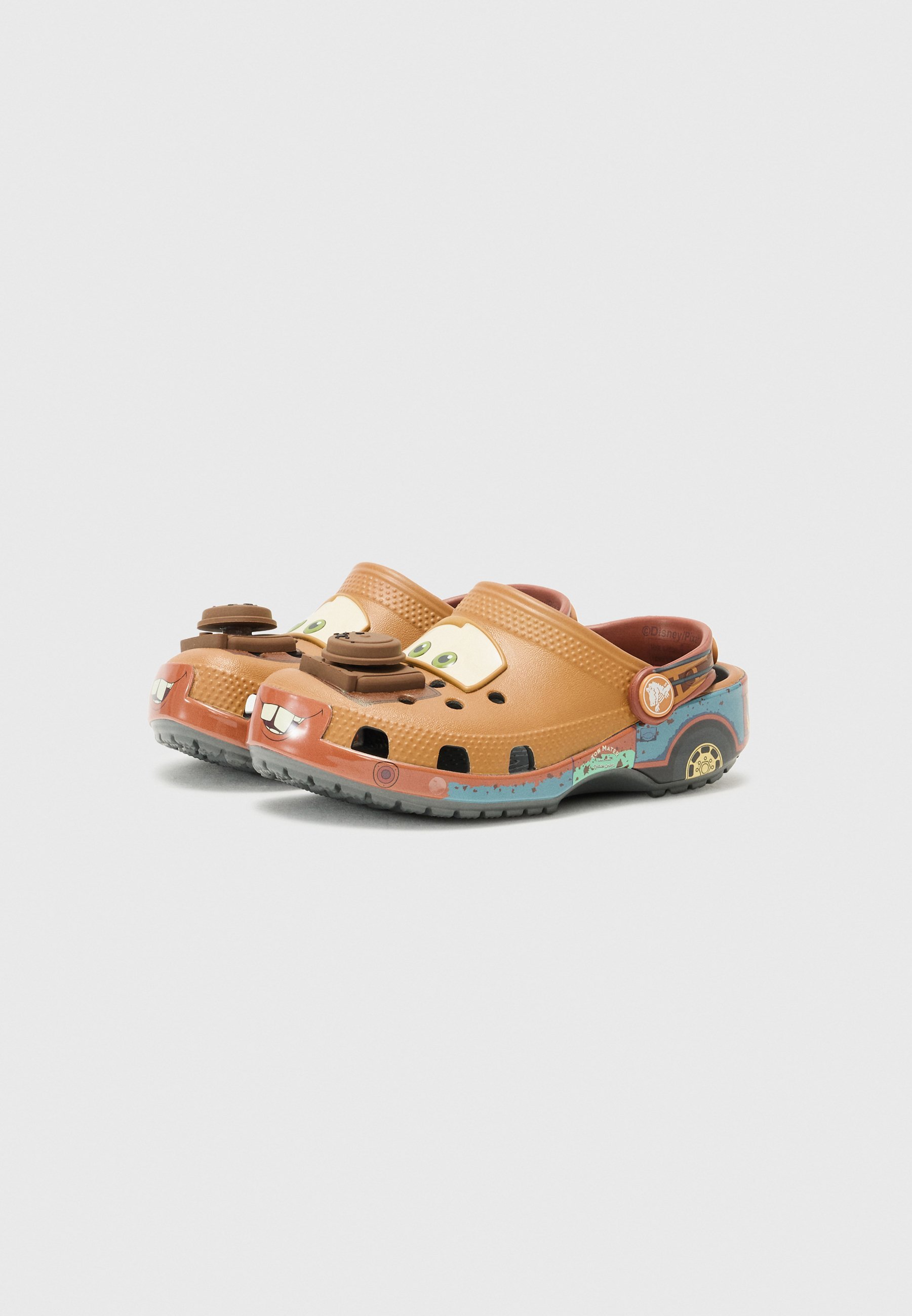 Crocs CARS MATER UNISEX - Klompen - bruin