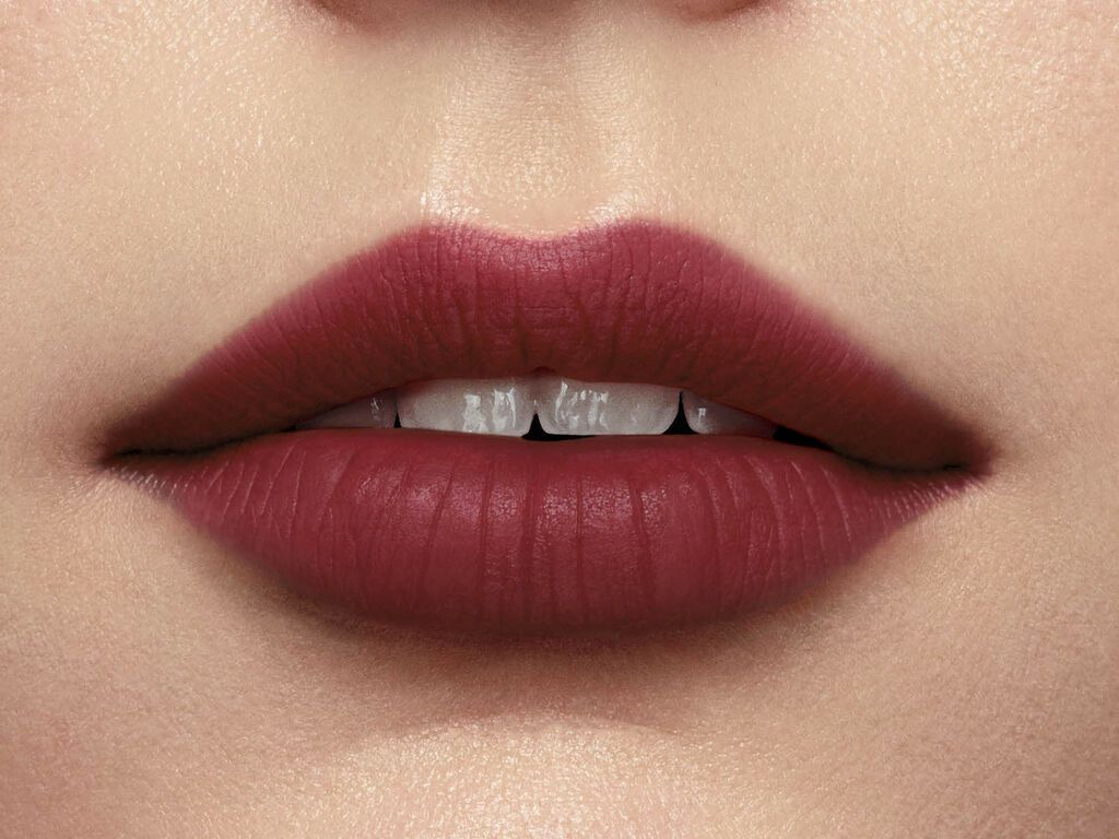 Lancôme L'Absolu Rouge Intimatte Barra de Labios Mate Sedosa Luksuzni balzam za usne