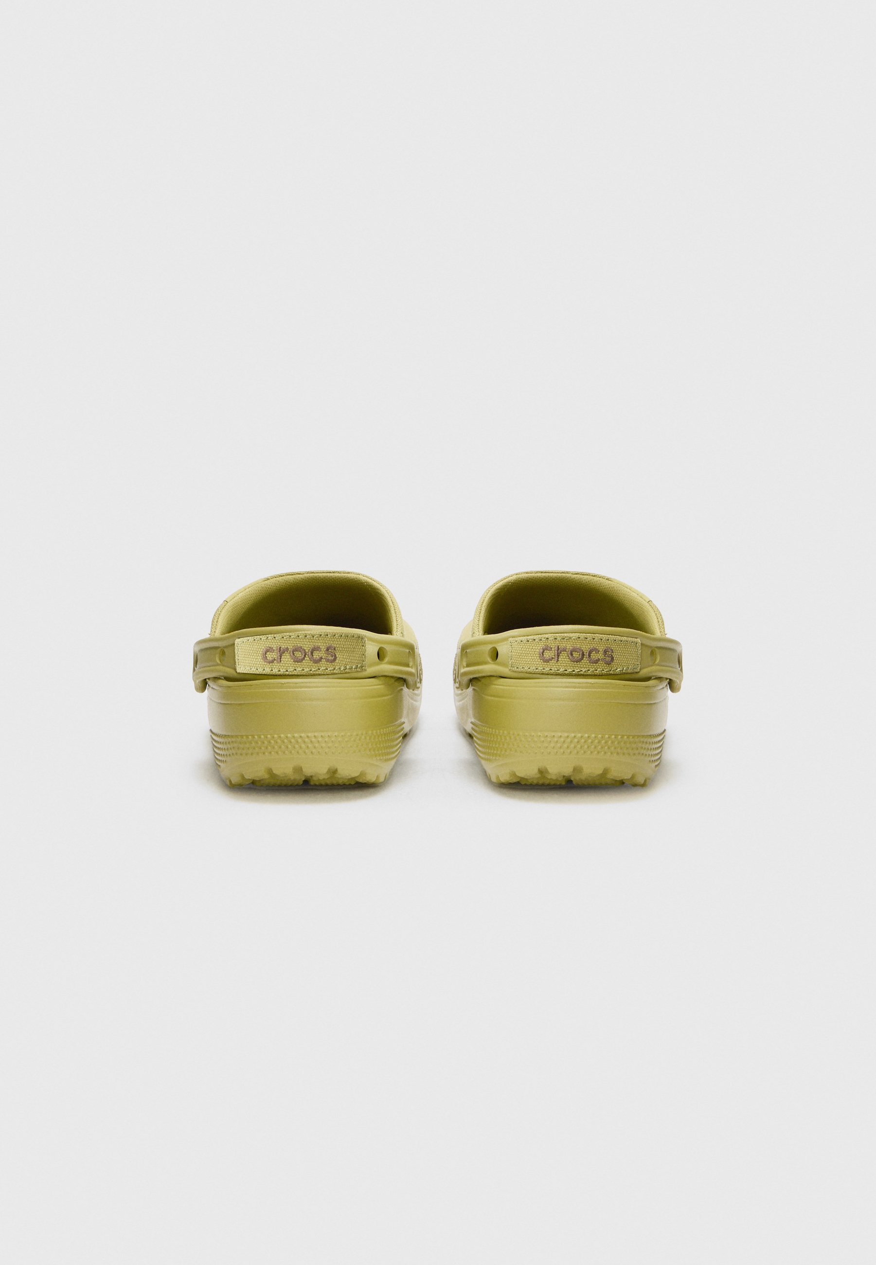 Crocs UNISEX - Chodaki - aloes