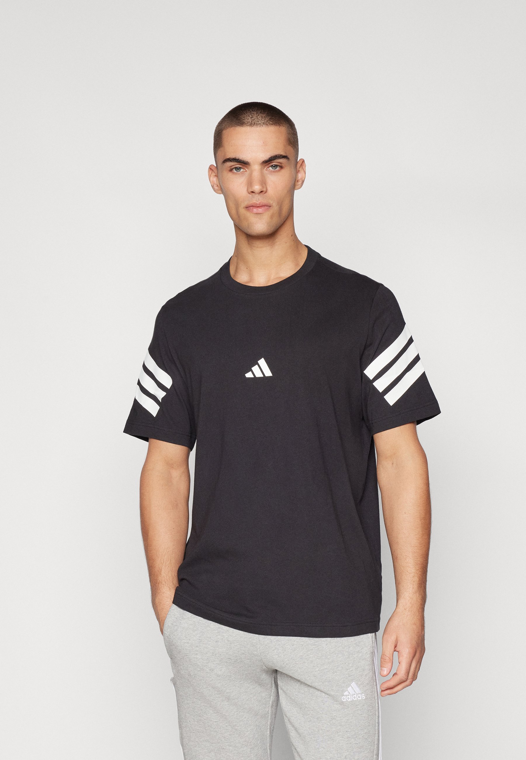 adidas Sportswear T-shirt met print - zwart