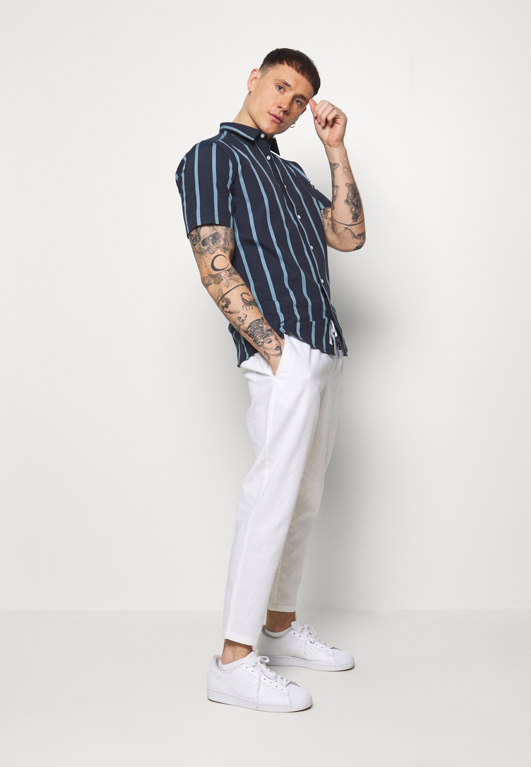 Only & Sons ONSTRAVIS LIFE GESTREEPT - Shirt - donkerblauw