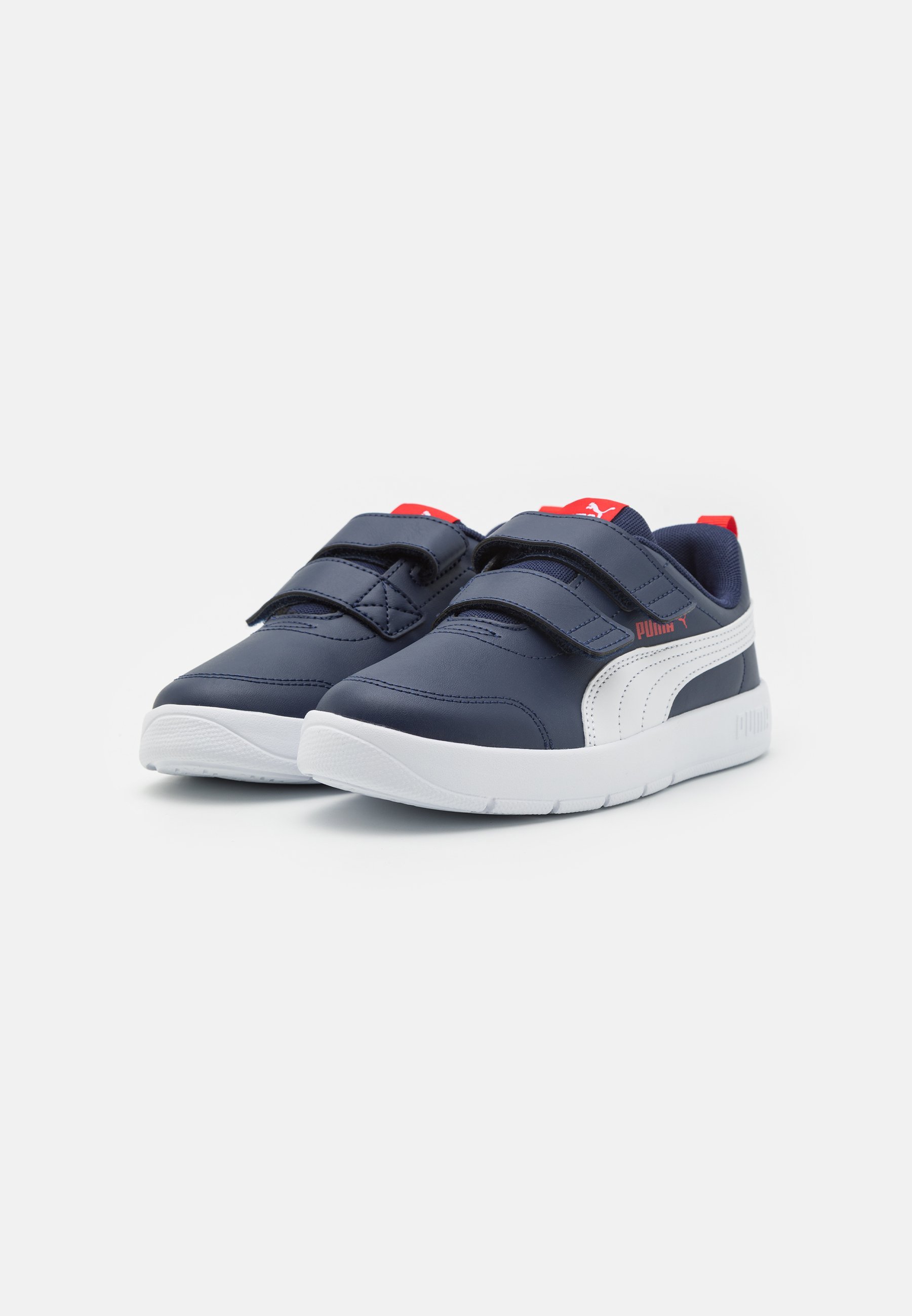 Puma COURTFLEX V3 UNISEX - Scarpe da corsa su strada - blu navy/bianco/rosso