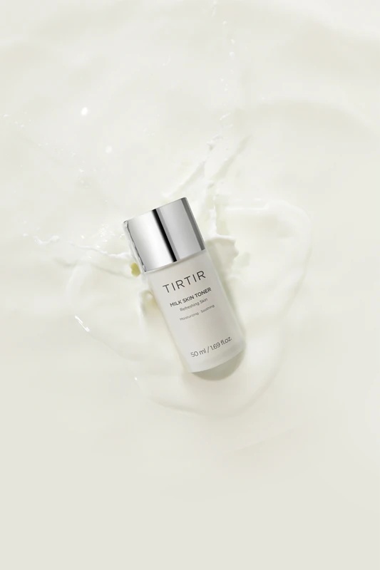 TIRTIR Milk Skin Toner Лагани хидратантни тоник за проблематичну кожу