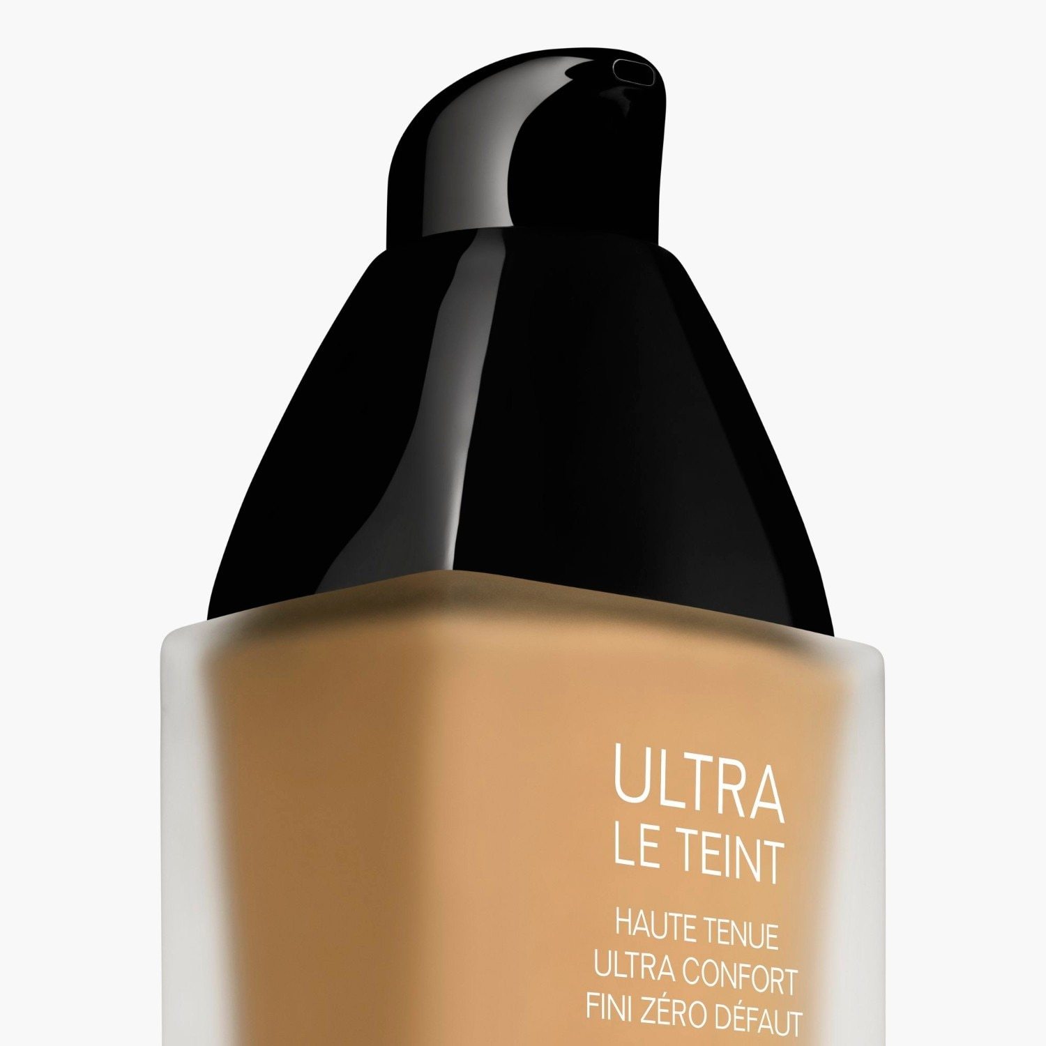 CHANEL Foundation ULTRA LE TEINT ULTRA LE TEINT FLUIDE - 30 ml