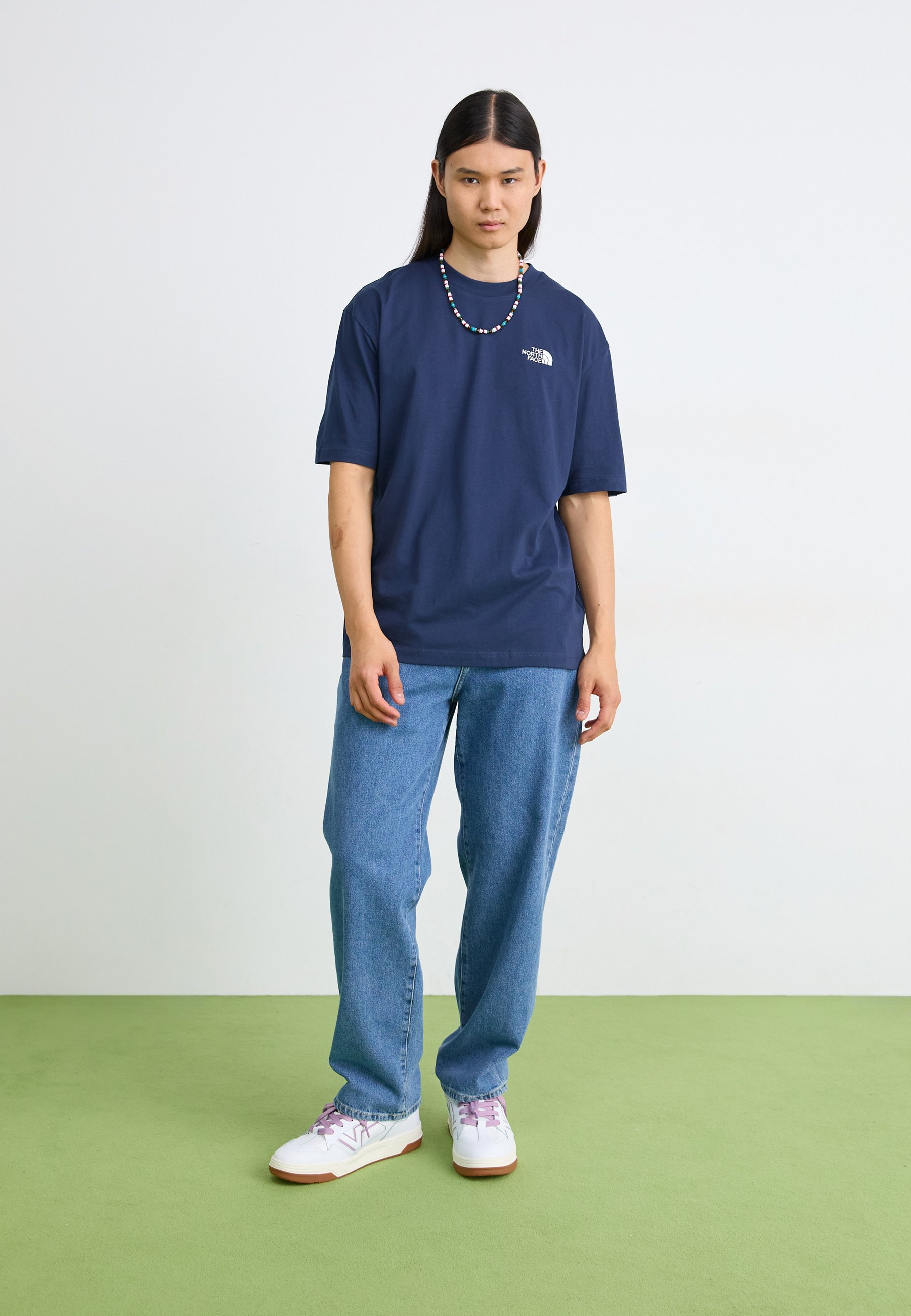The North Face M SS ESSENTIAL OVERSIZE TEE - Koszulka z nadrukiem - Summit Navy