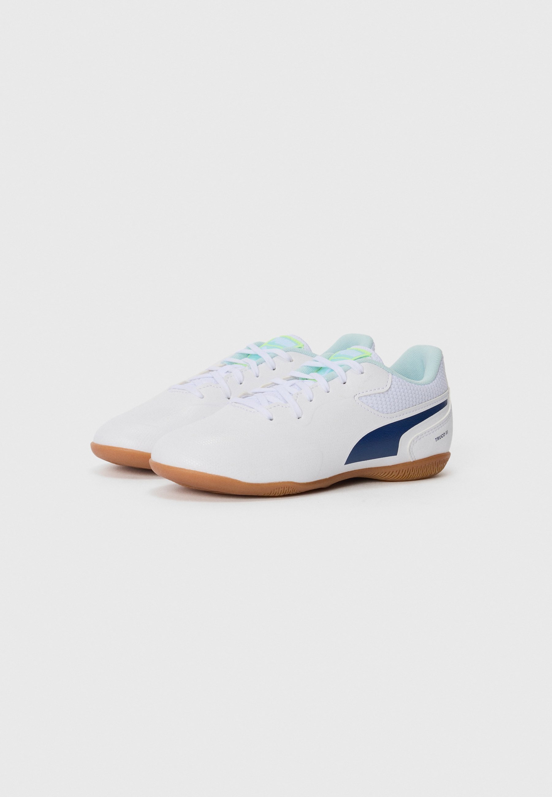 Puma TRUCO III UNISEX - Kopačky na halový fotbal - white/aqua fizzy light