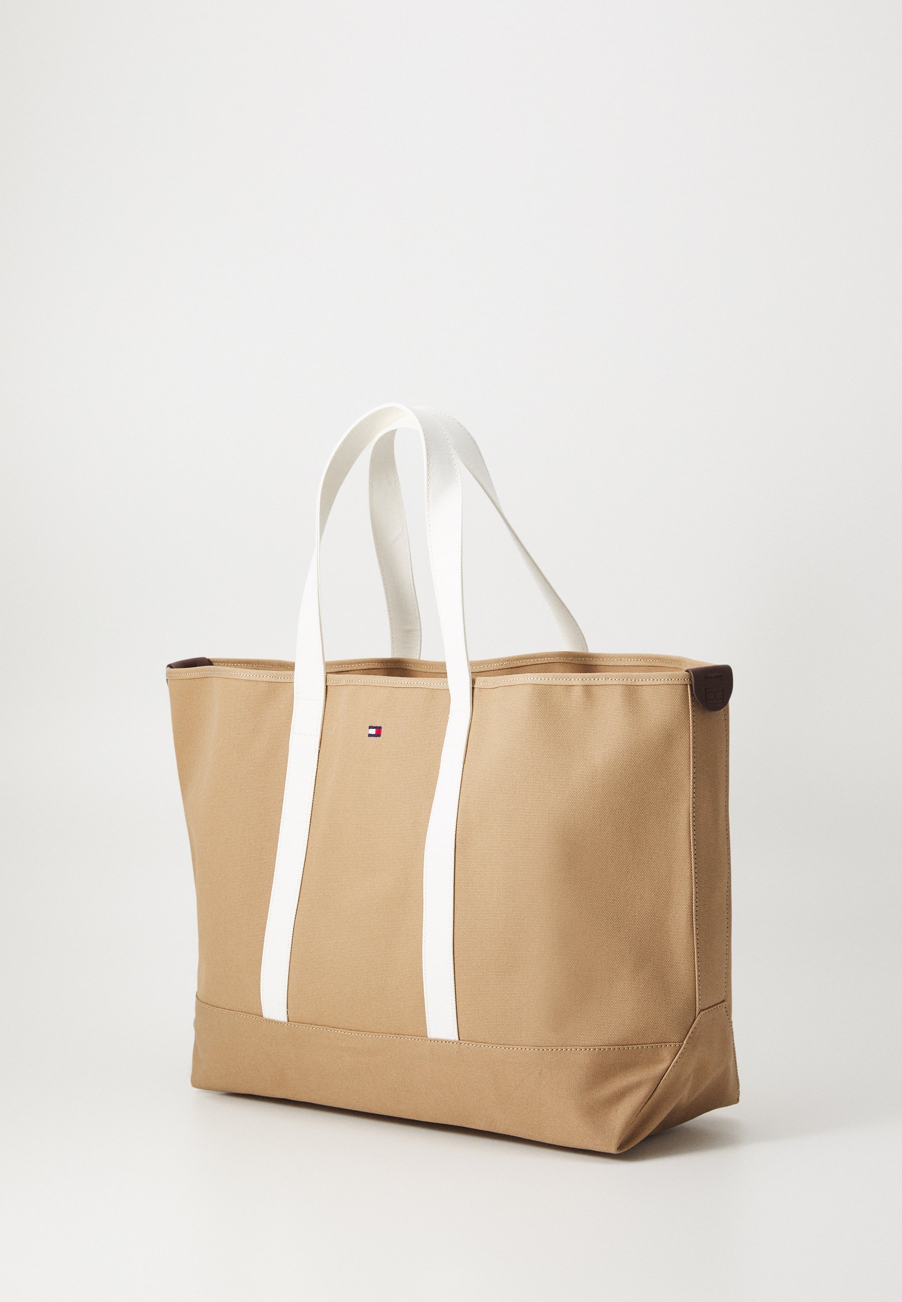 Tommy Hilfiger SUMMER TOTE - Tote bag - safari canvas