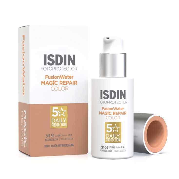 FotoUltra Fusion Water Age Repair krema za sunčanje u boji za lice SPF50 Zaštita od sunca iz ljekarne