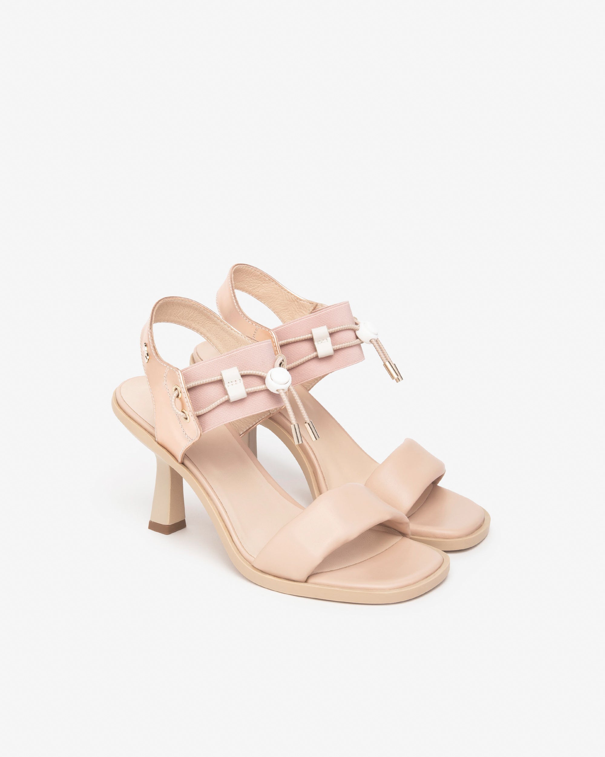  Sandales pour femmes en cuir et matières techniques