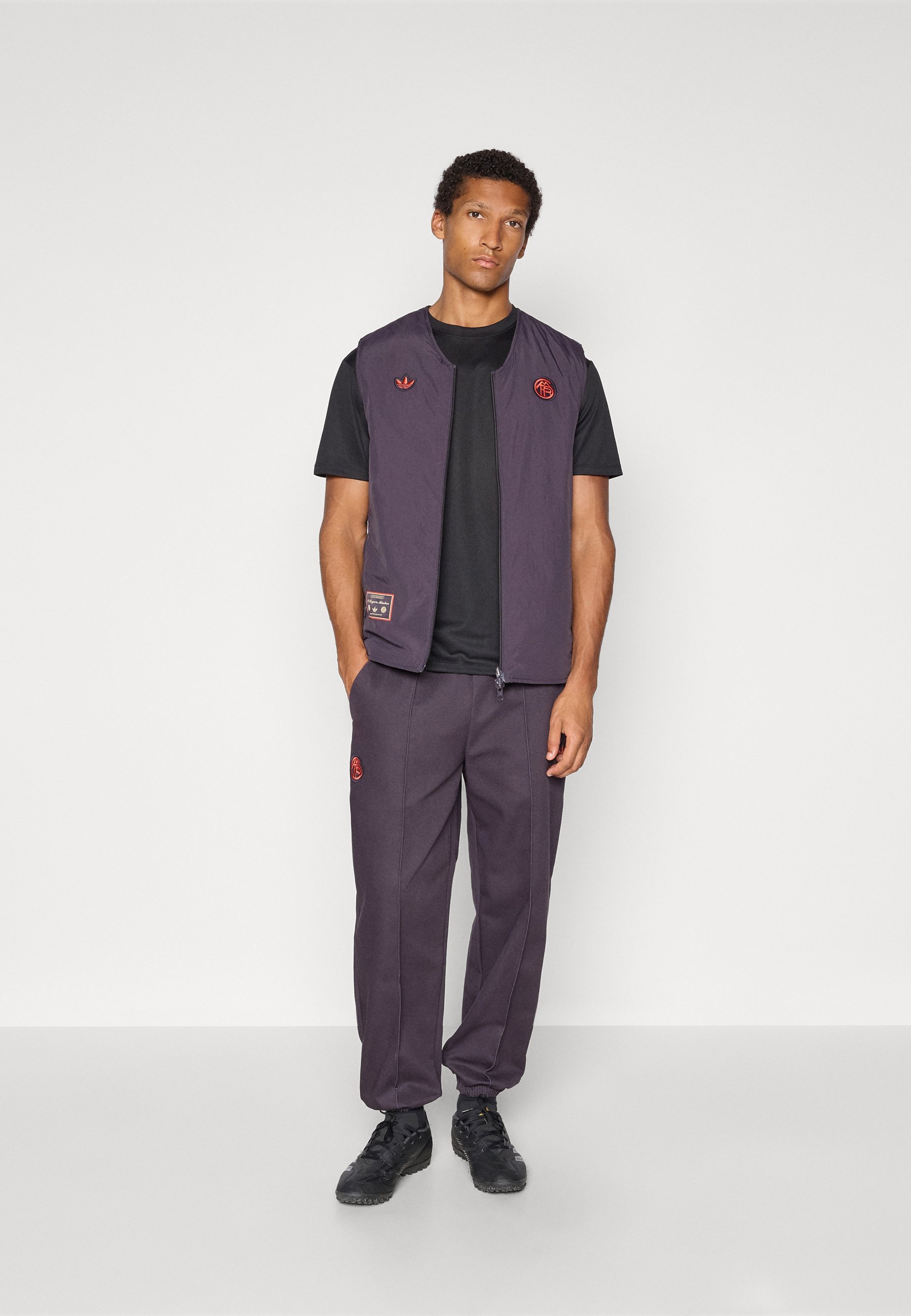adidas Originals FC BAYERN MUNICH ICON VESTE - Gilet - noir aurore/vert de base