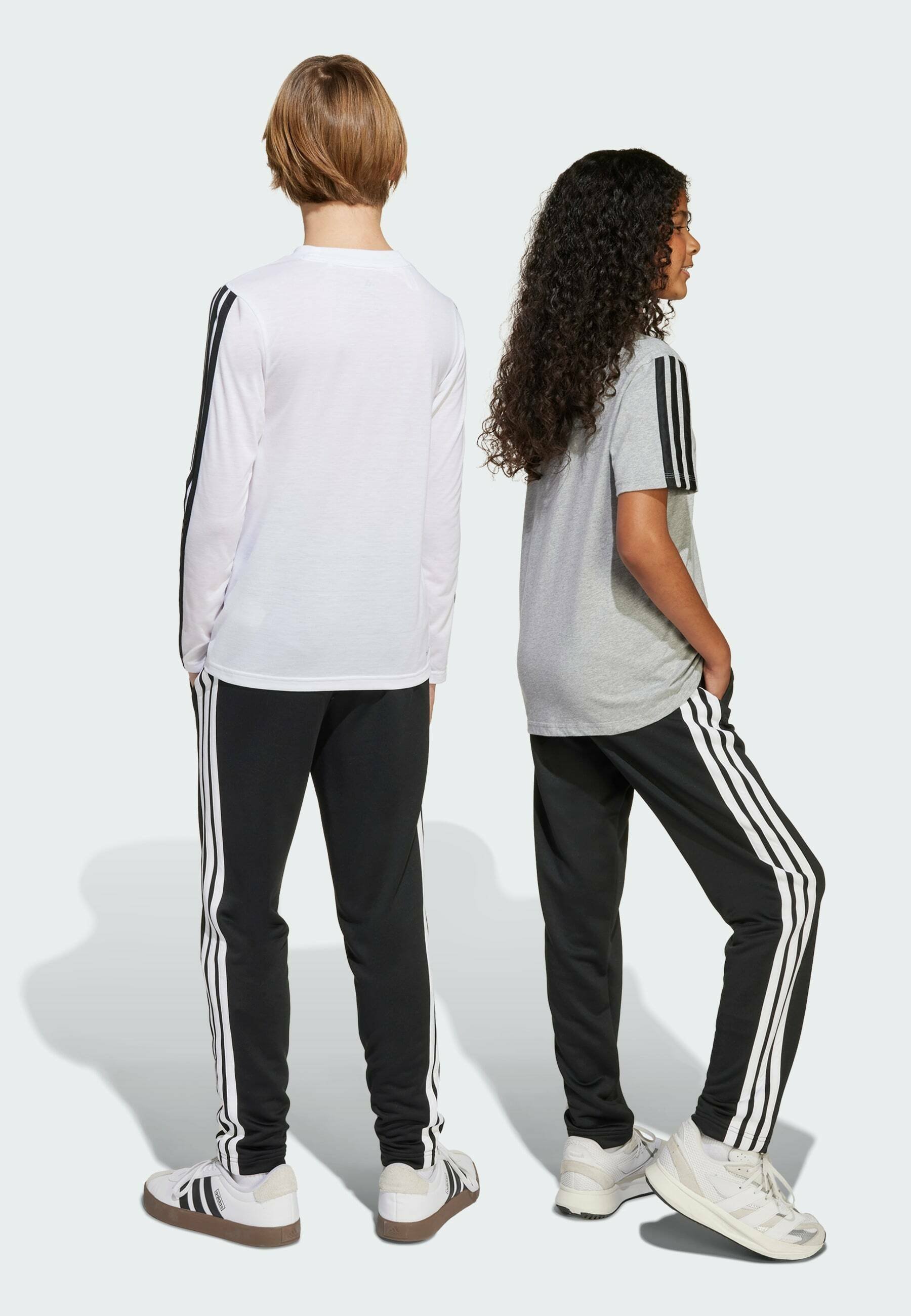 Calça de fato de treino adidas Sportswear STRIPES - preta