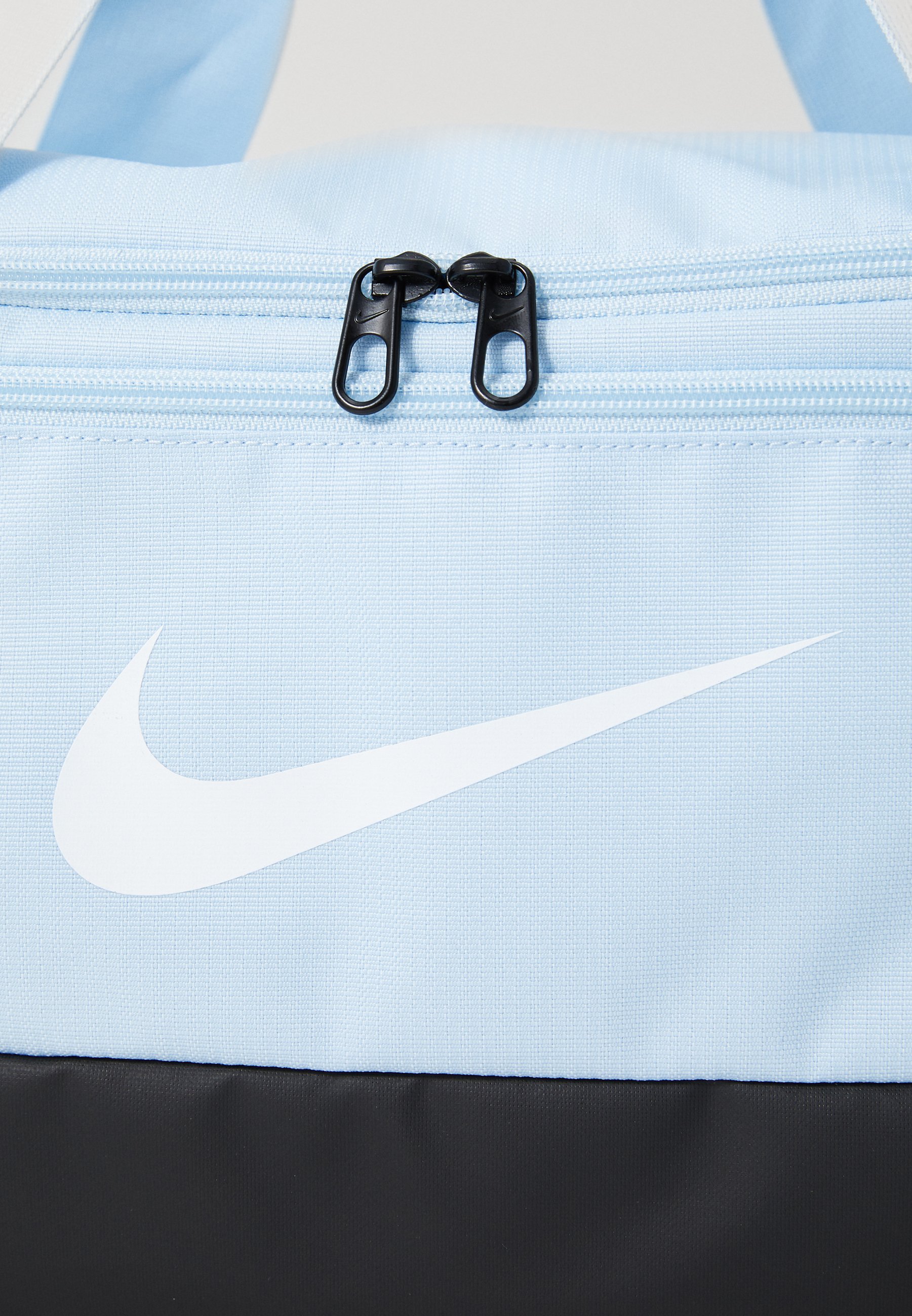 Nike Performance XS DUFFLE 25L UNISEX - Sportovní taška - black/black/white