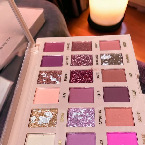 Paleta očních stínů Eeve Beauty Al-Husnaa 36 g