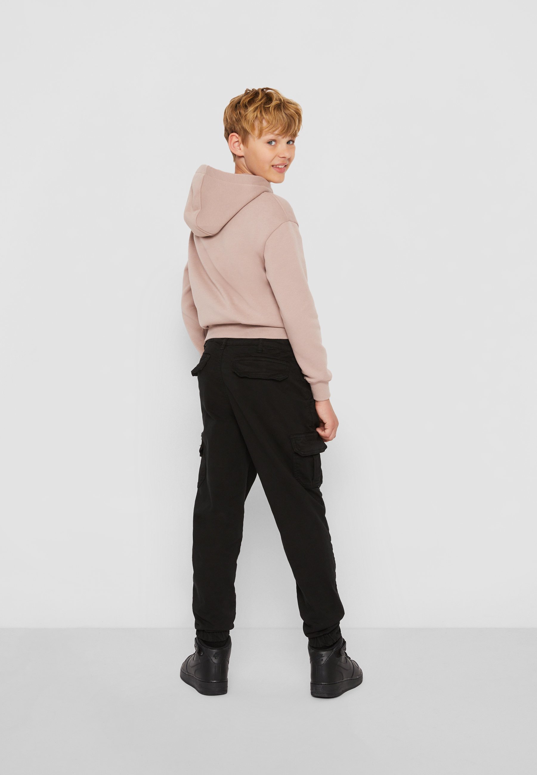 Pantaloni cargo Urban Classics a vita alta - neri