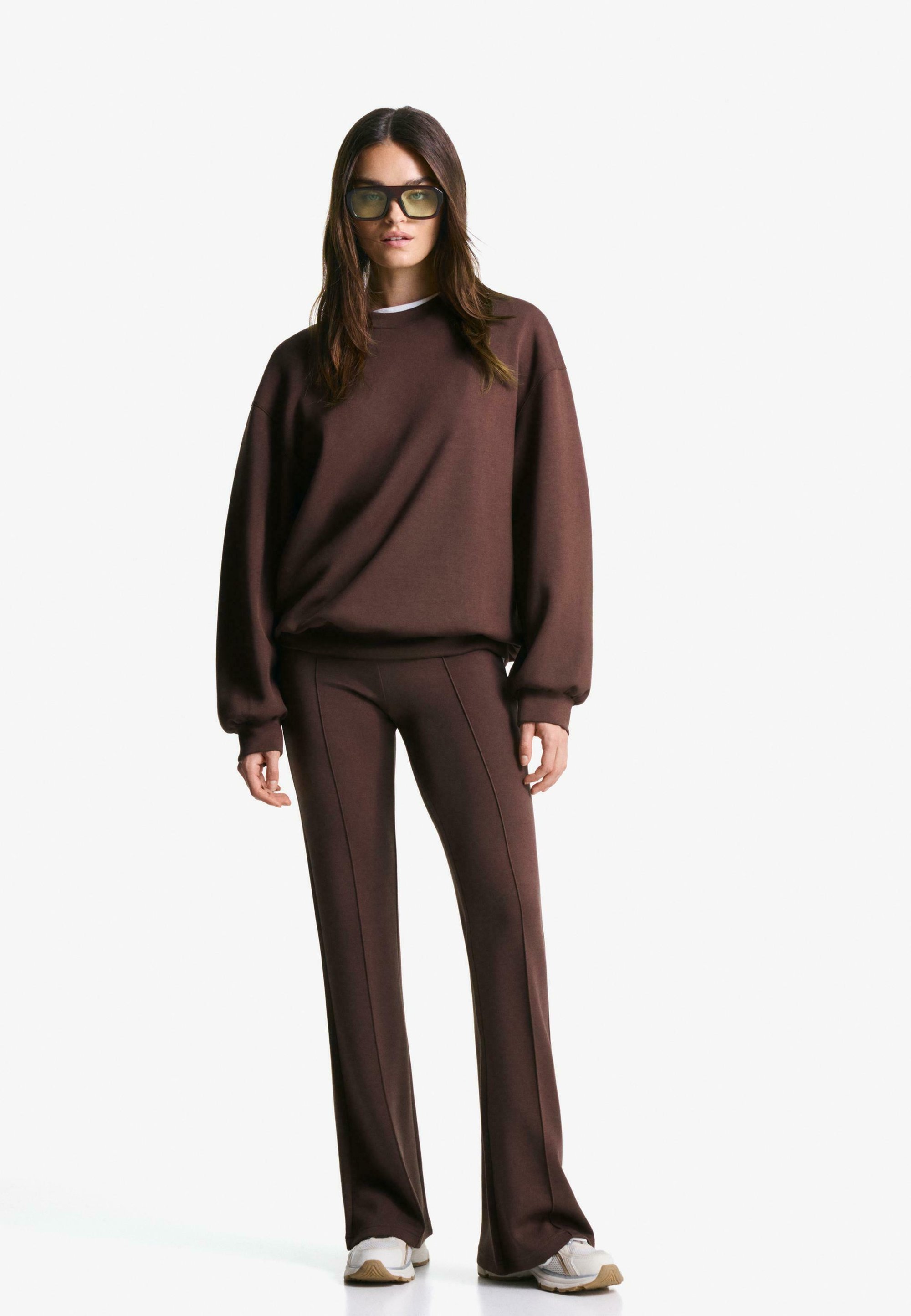 Bershka kelnės – tamsiai rudos