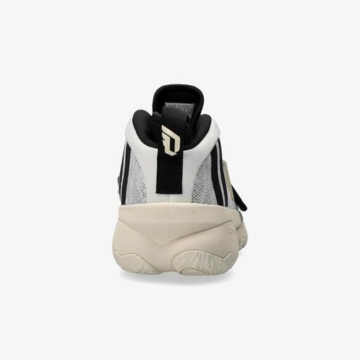  adidas Dam 8