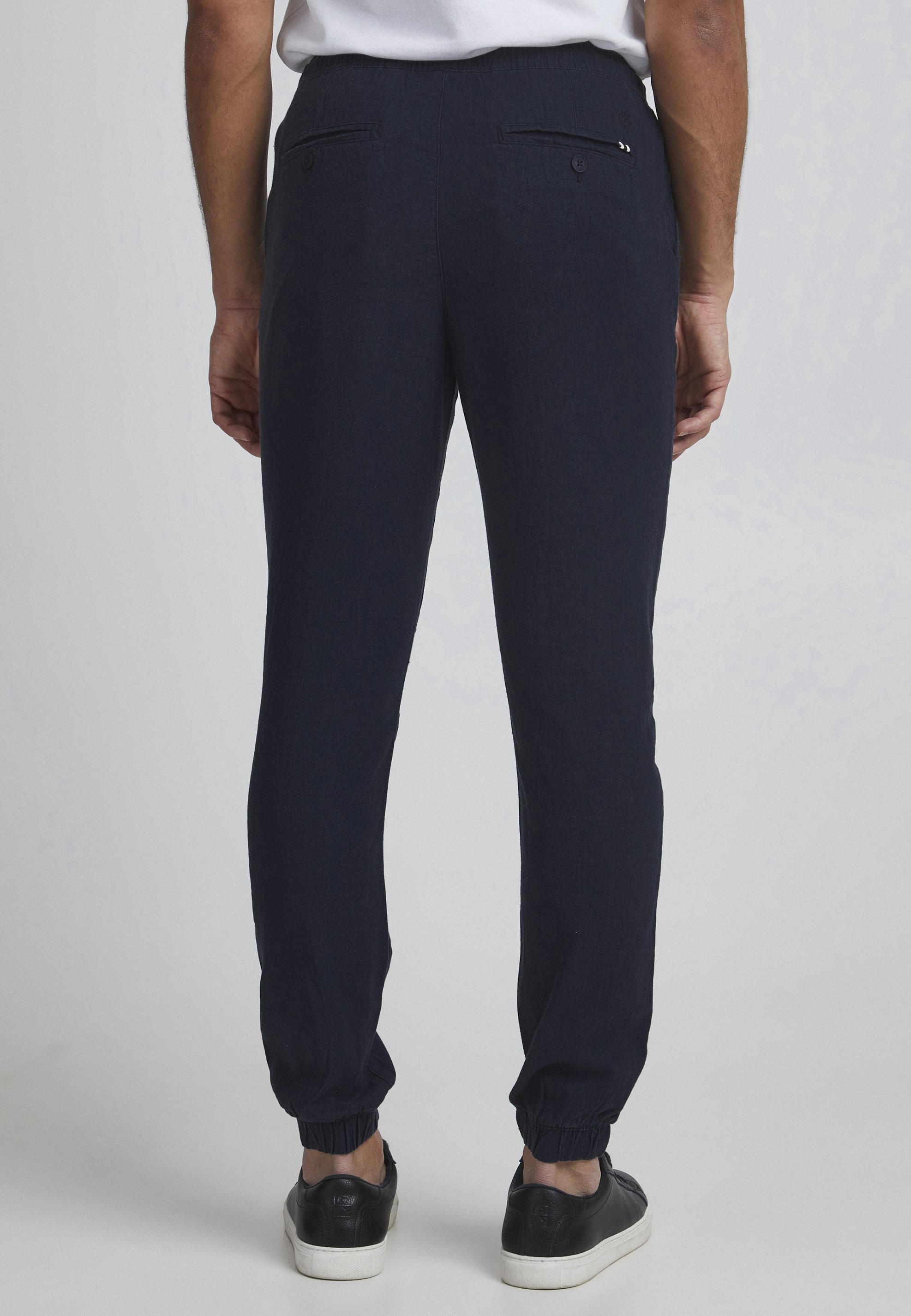 11 Project PROEYVIND LINEN MIX - Trousers - insignia blue