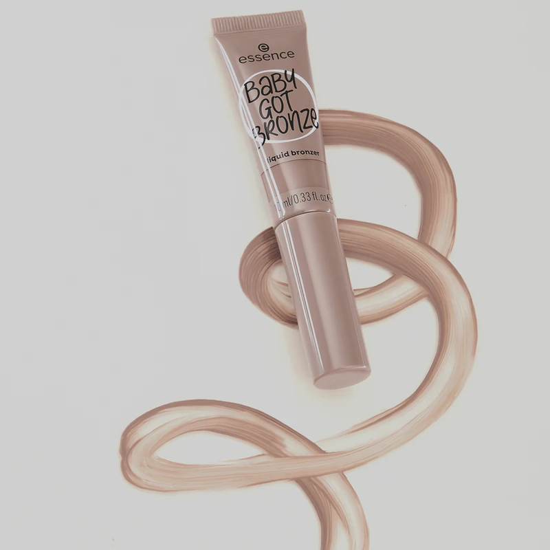 tekutý bronzer essence baby got bronze