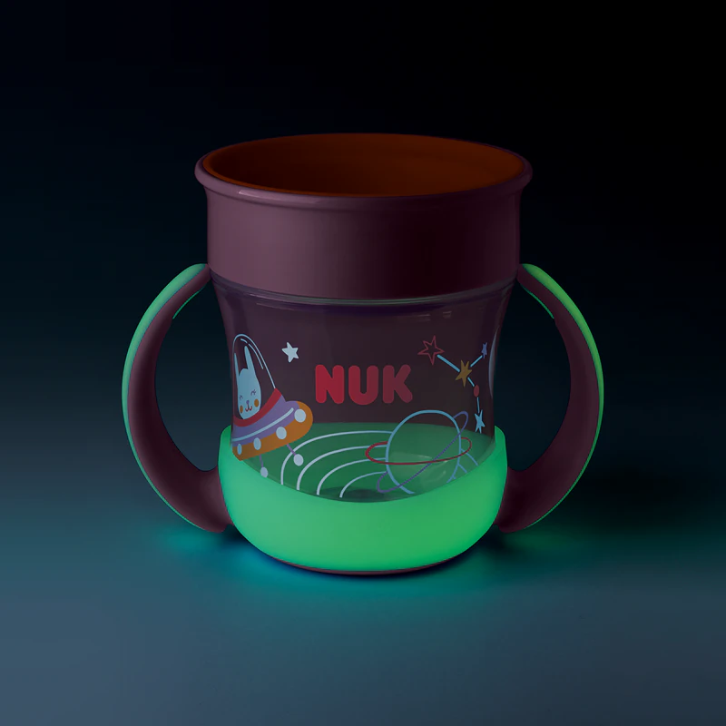 Copo noturno NUK Magic Cup com alças