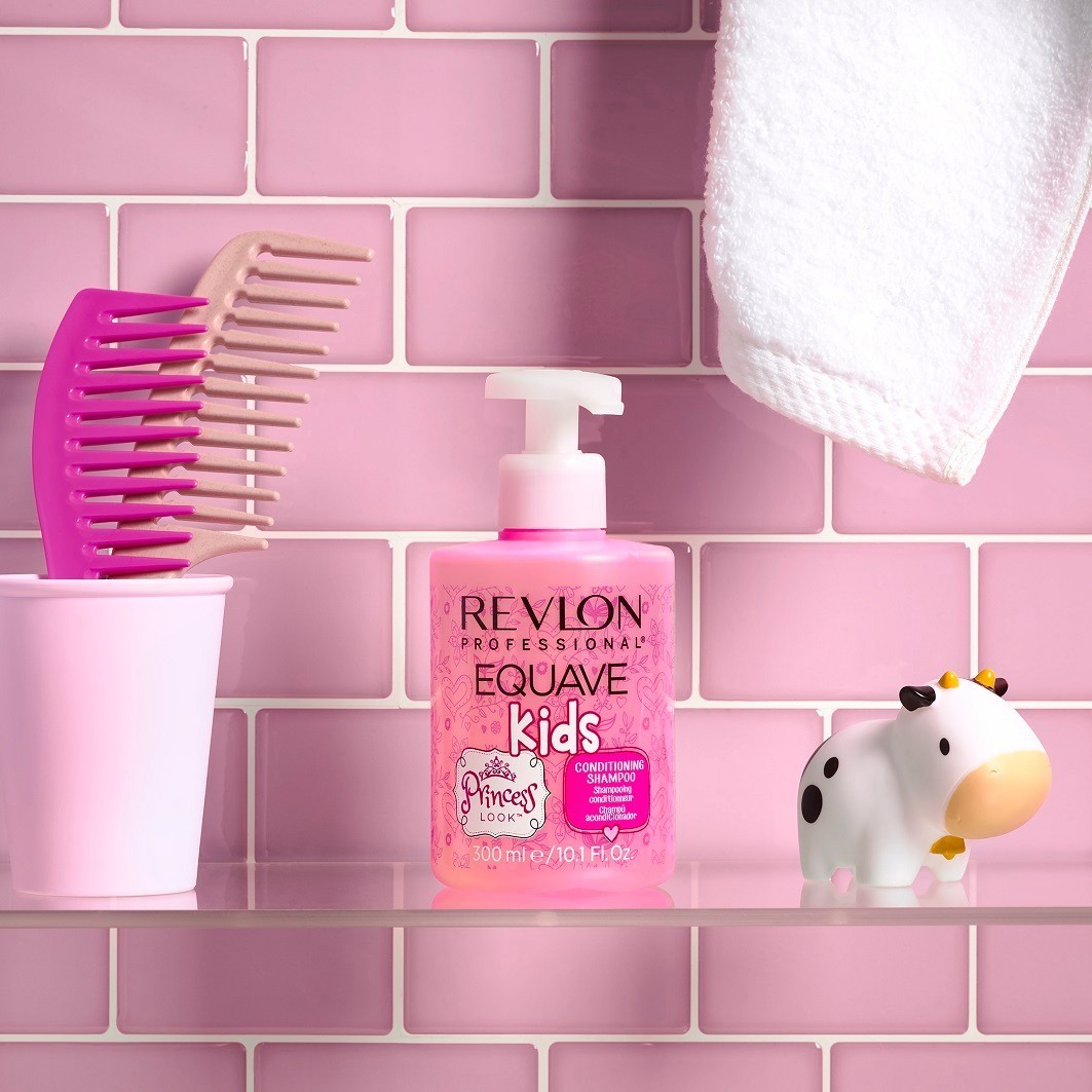 Revlon Professional Kindershampoo Equave Kids Princess Look šampūns bērniem - 310 ml