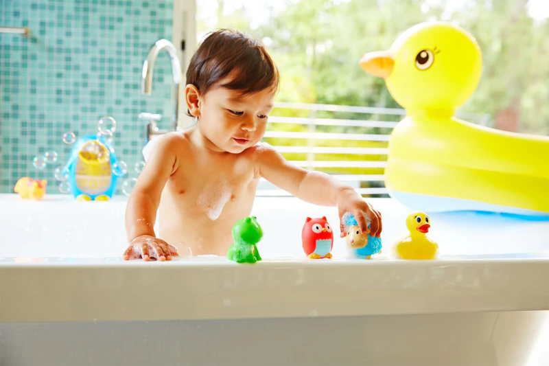 Munchkin Bath Farm Bath Squirts zabawka doen hout
