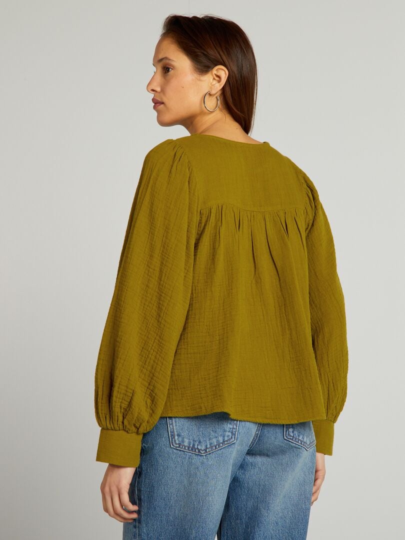 Blouse van katoenen gaas met borduurwerk - GROEN