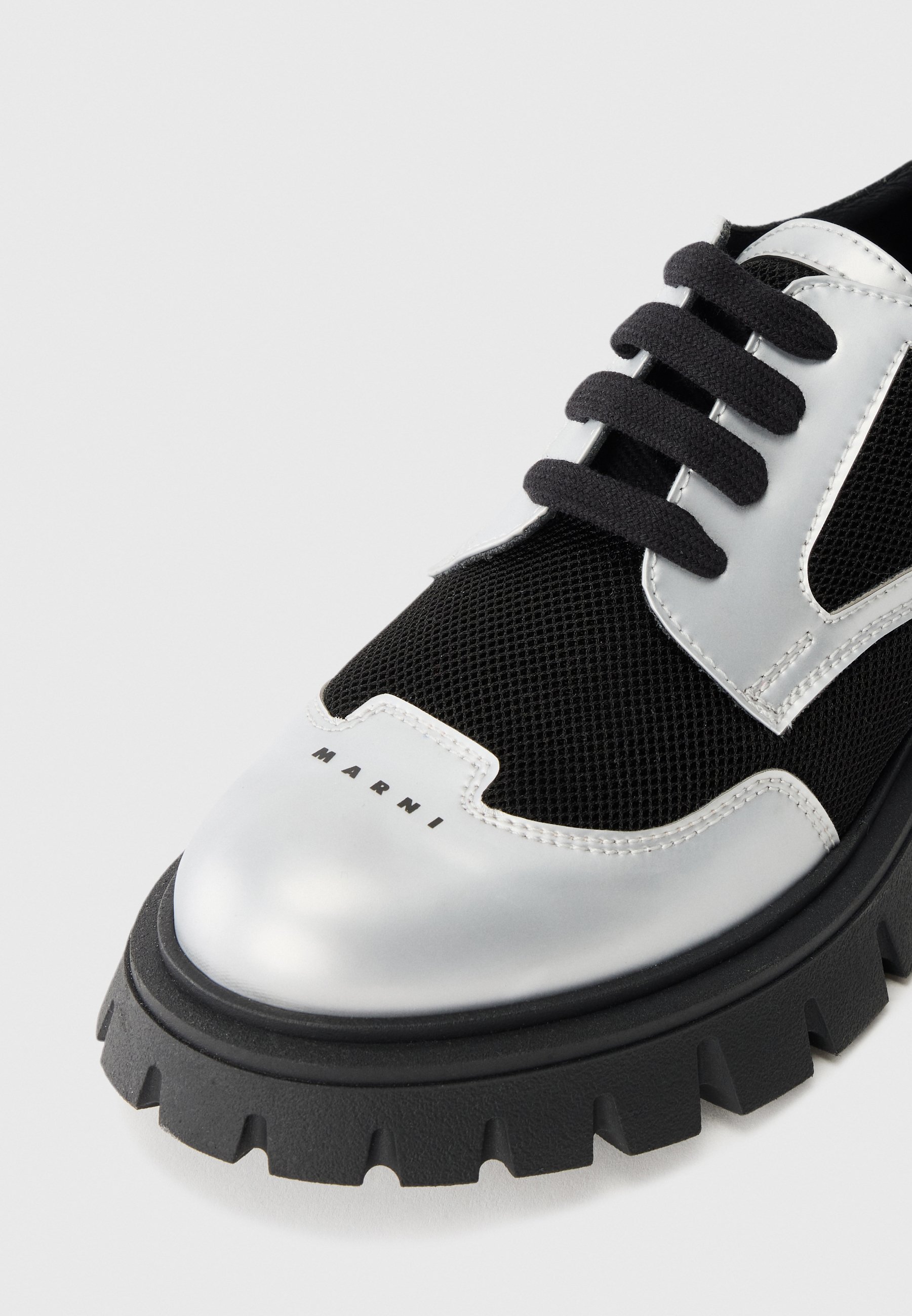 Marni UNISEX - Scarpe stringate - nere/argento