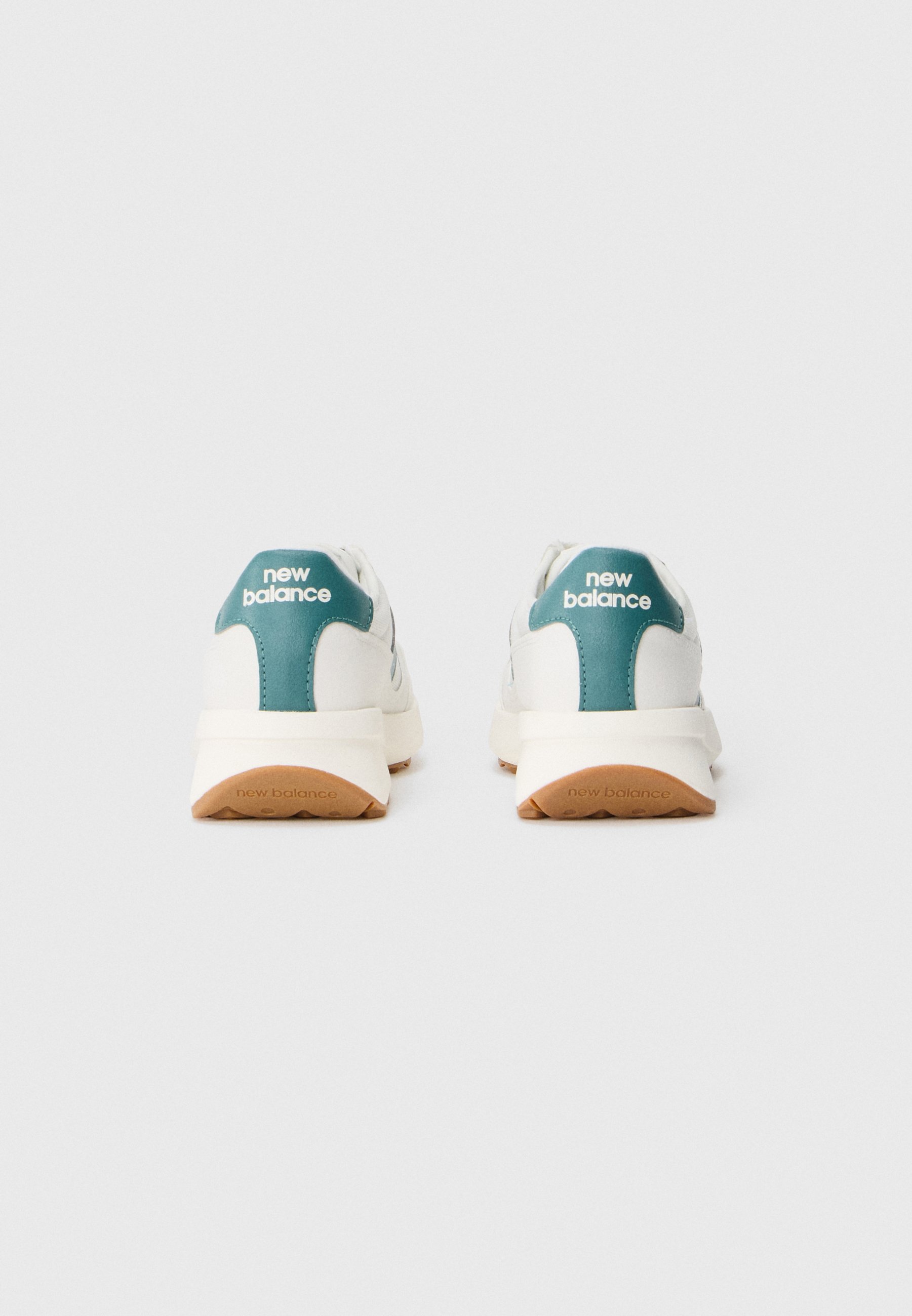 New Balance 370 - Sneakers - reflectie