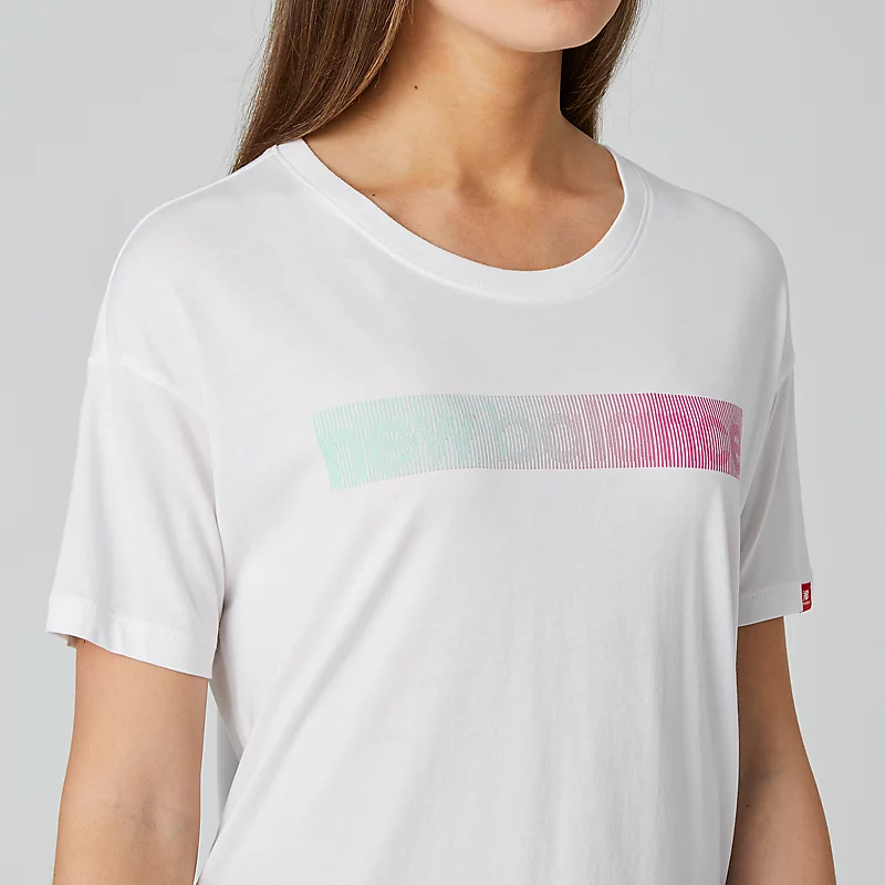 Damen-T-Shirt „Tokyo Nights Essentials“ (Boxy-Schnitt) – WEISS