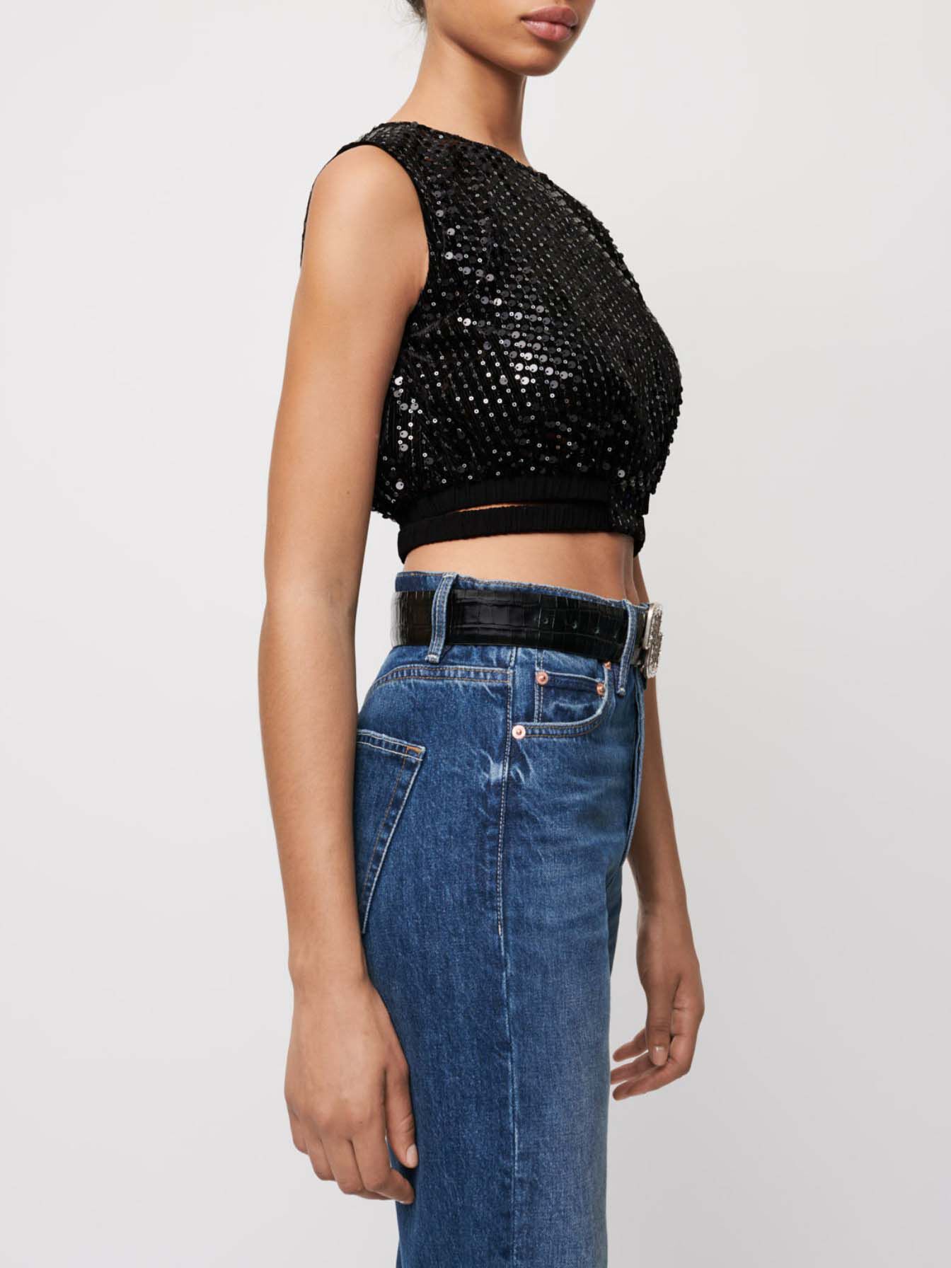Top scurt cu paiete - Negru