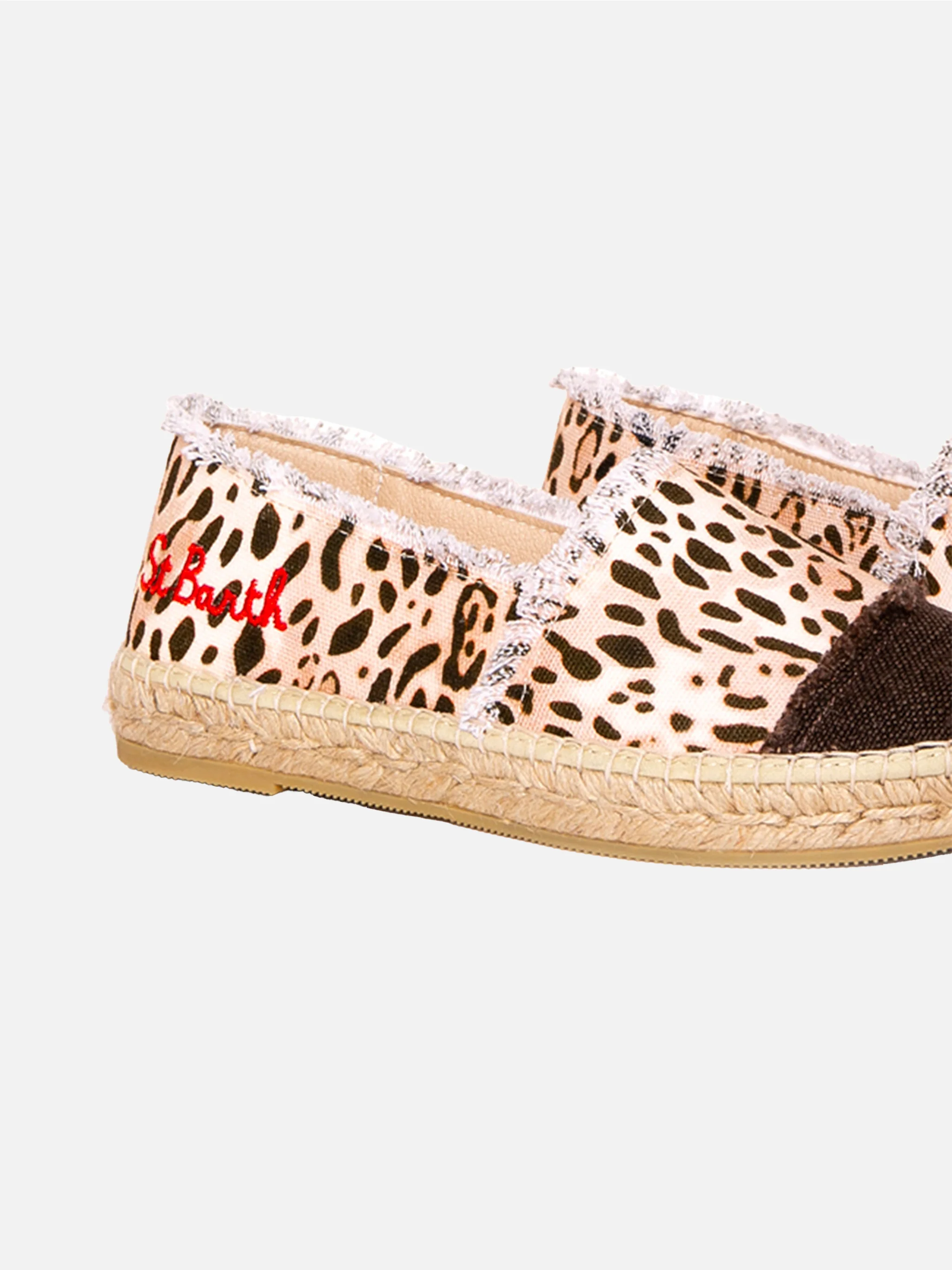 Espadrilles aus Canvas mit Tiermuster und Stickerei