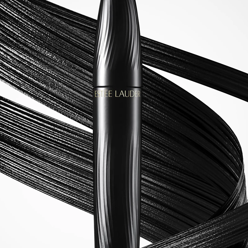 Estée Lauder Turbo Lash Mascara verdikt, krult en scheidt de wimpers.