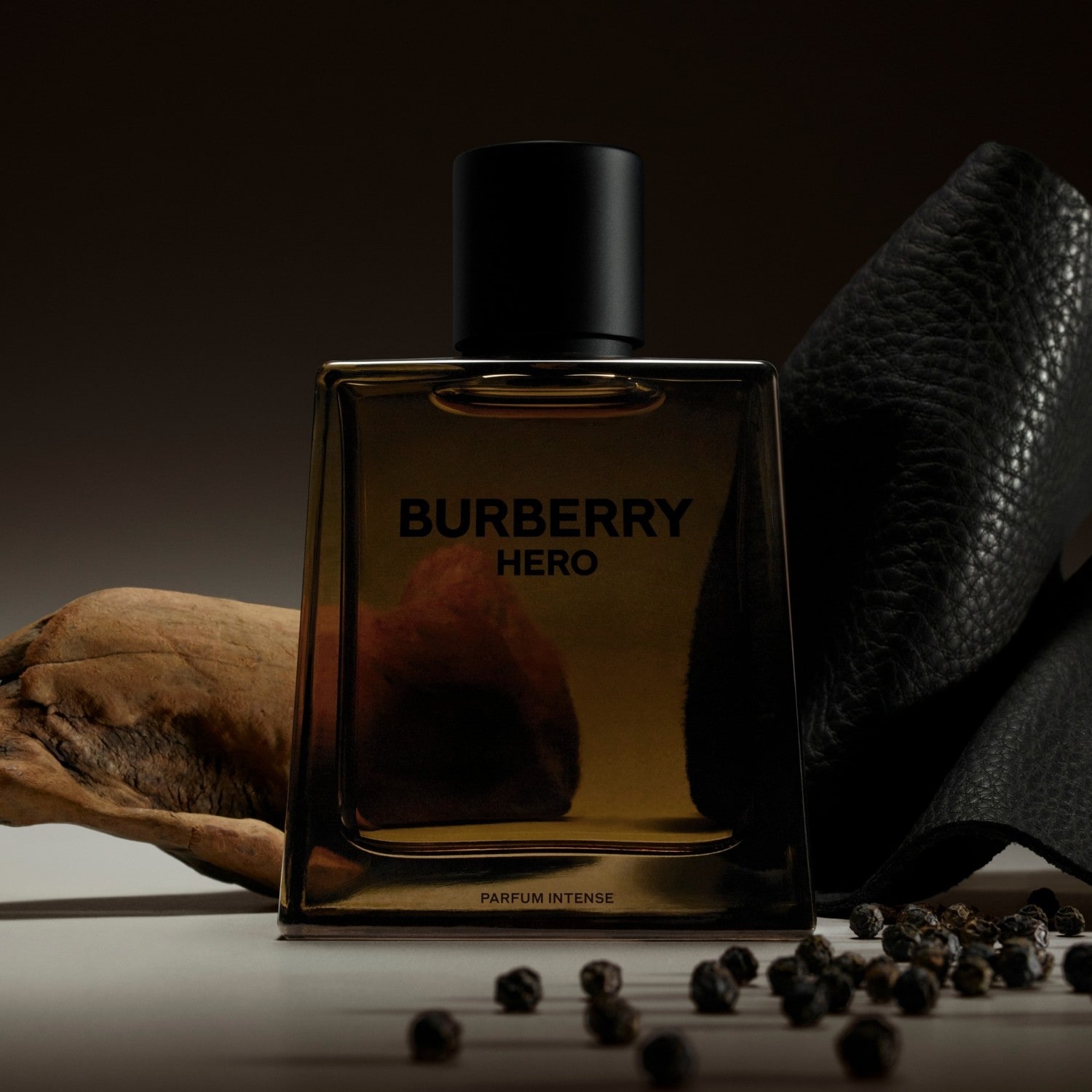 BURBERRY Parfum Hero Intense - 50 ml