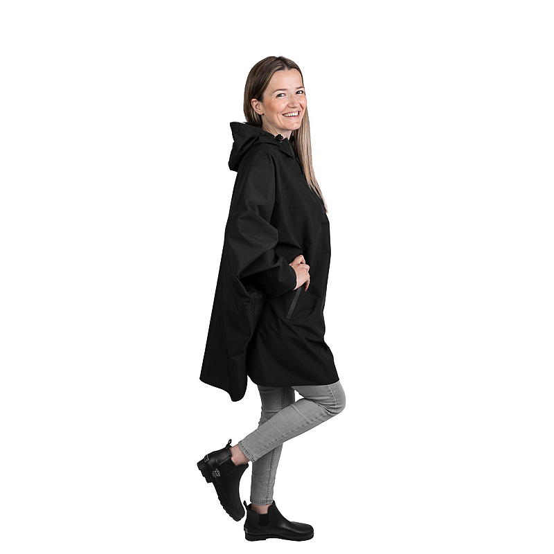 Regnponcho i en storlek