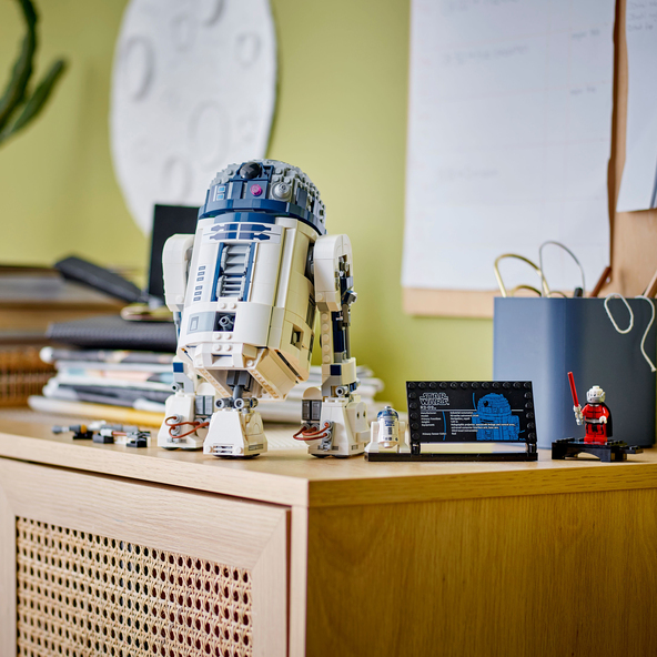 Star Wars™ R2-D2™ 75379