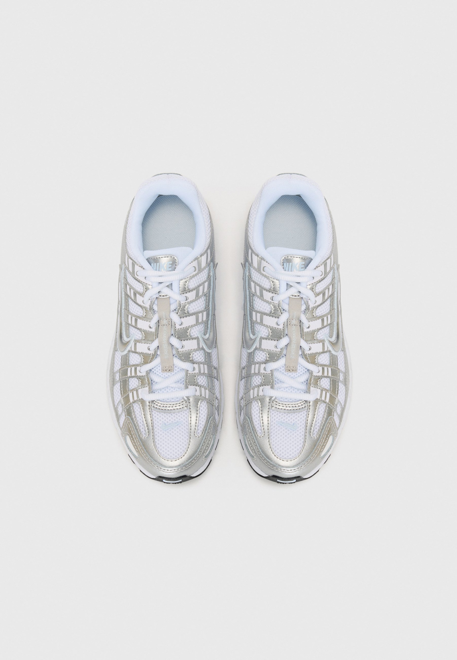 Nike Sportswear P 6000 UNISEX - Sneakers - wit/zilverkleurig/blauw getint/zwart