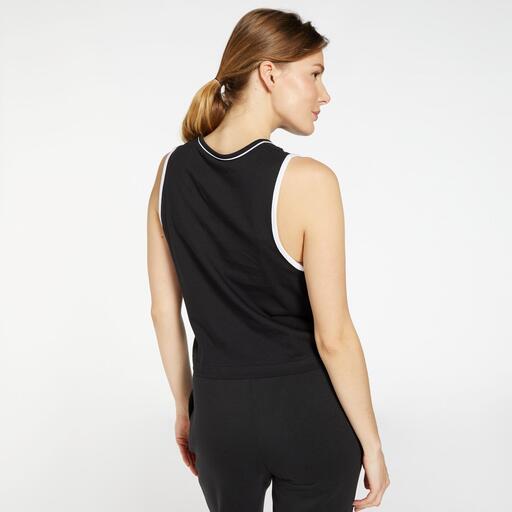 Reebok tapatybė