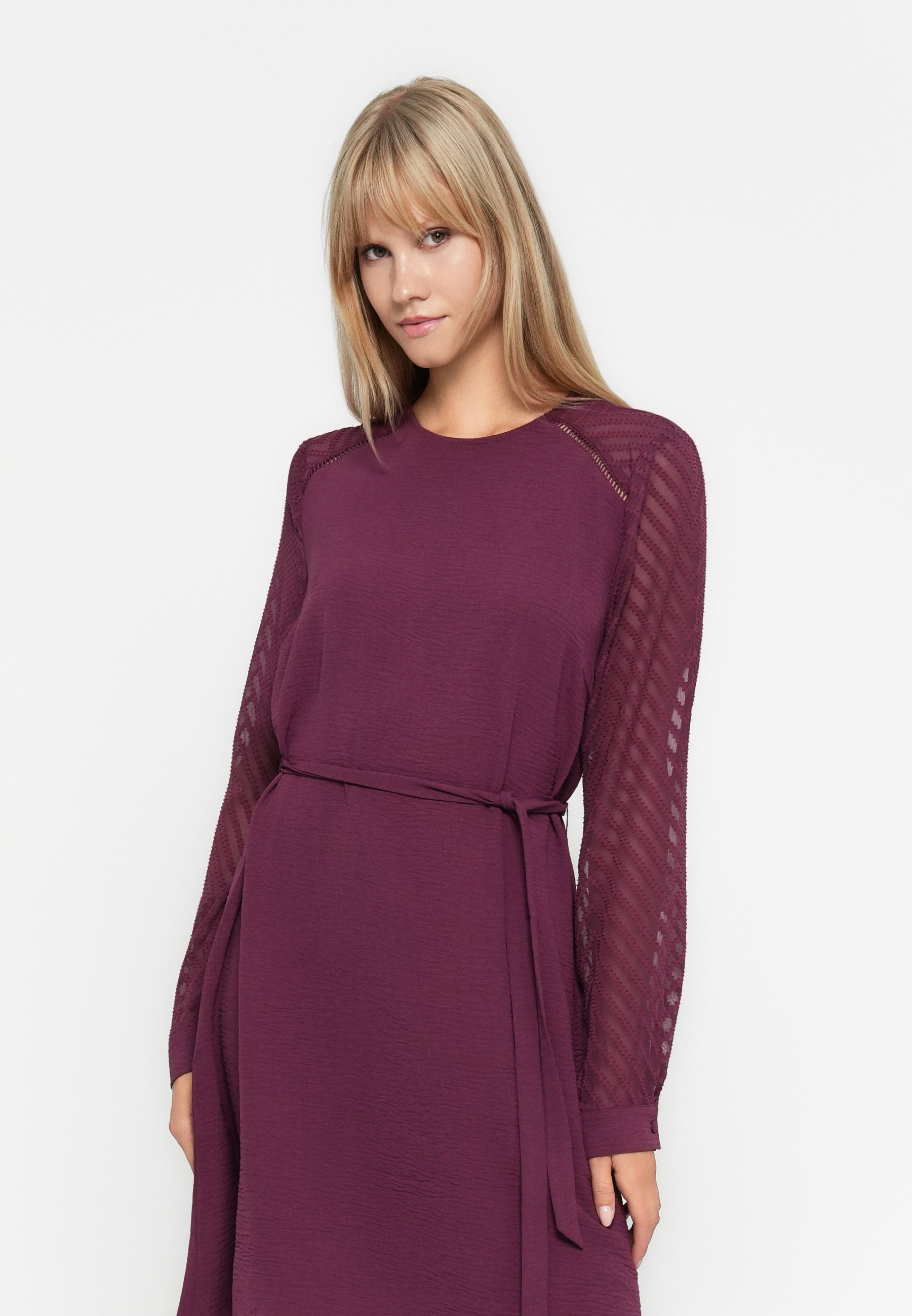 ONLY ONLMETTE DOBBY SLEEVE DRESS - Denní šaty - black