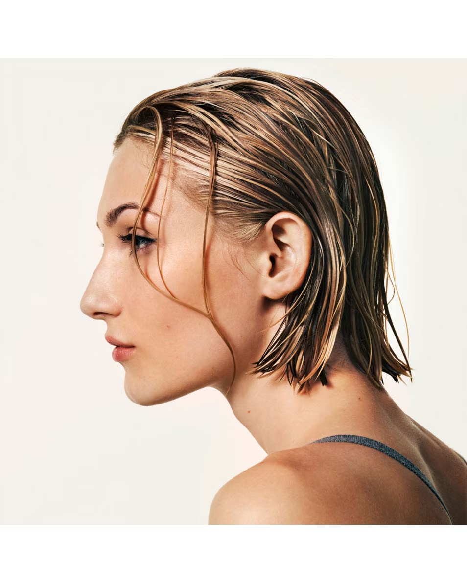 OLAPLEX Nr. 5L Balsam hidratant fără clătire Moisturize & Mend Balsam hidratant fără clătire