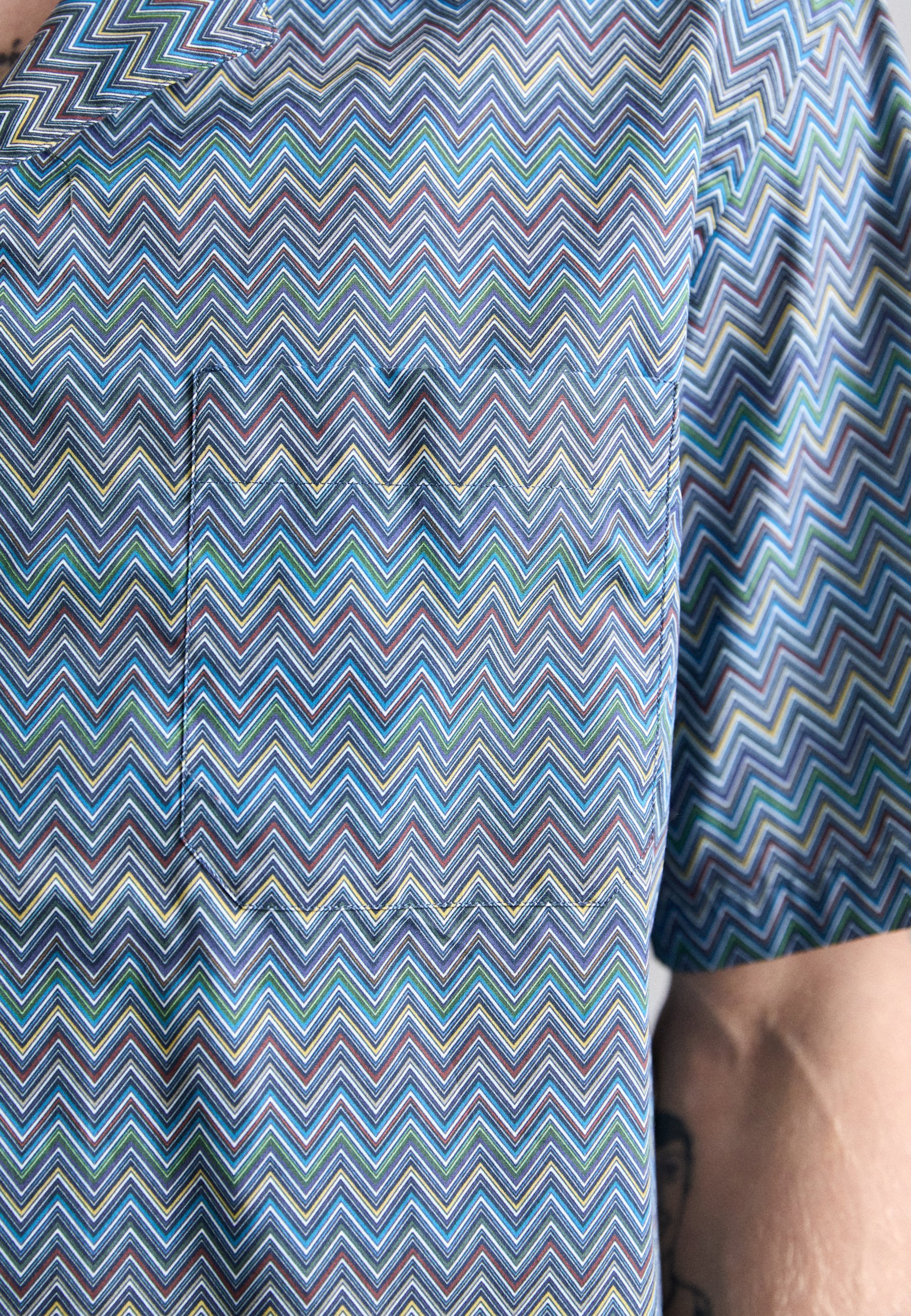 KRÁTKÝ RUKÁV - Košile - multicolour