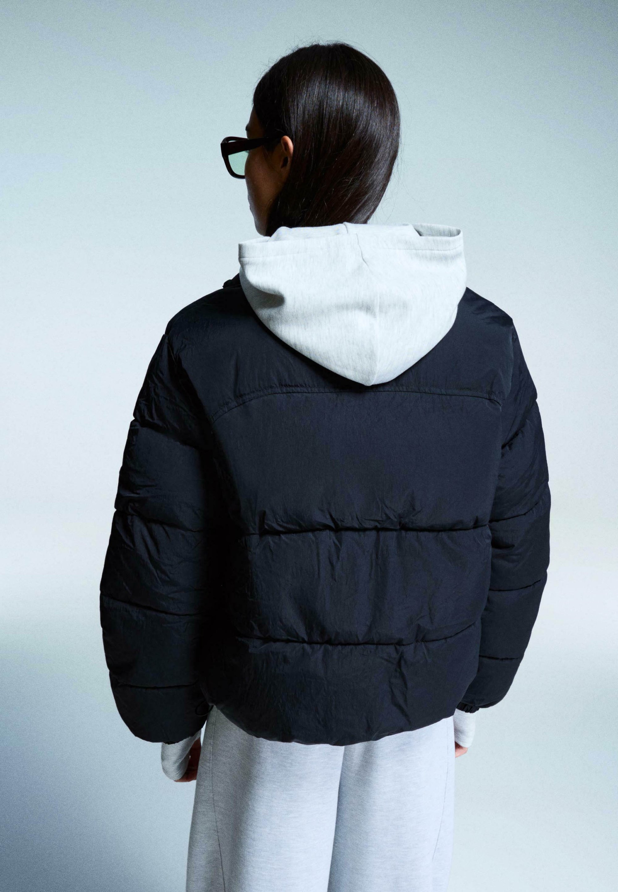 Bershka PUFFER - Giacca invernale - nera