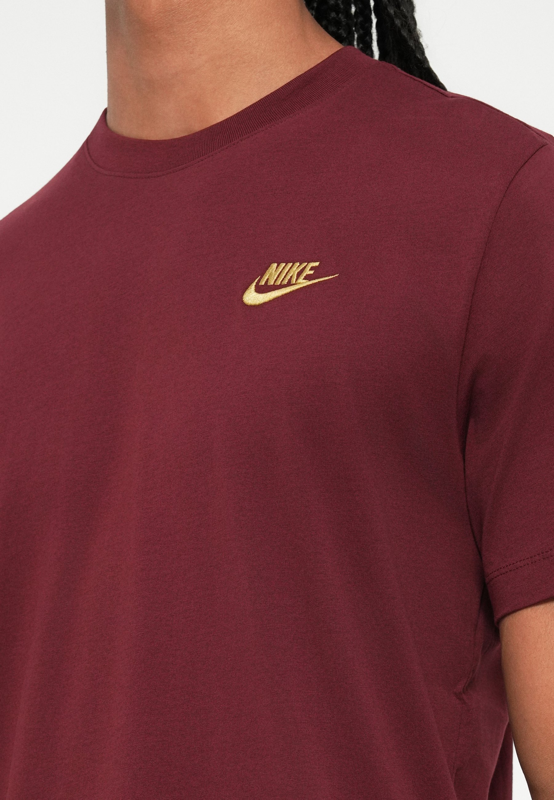 Nike Sportswear Basic T-shirts