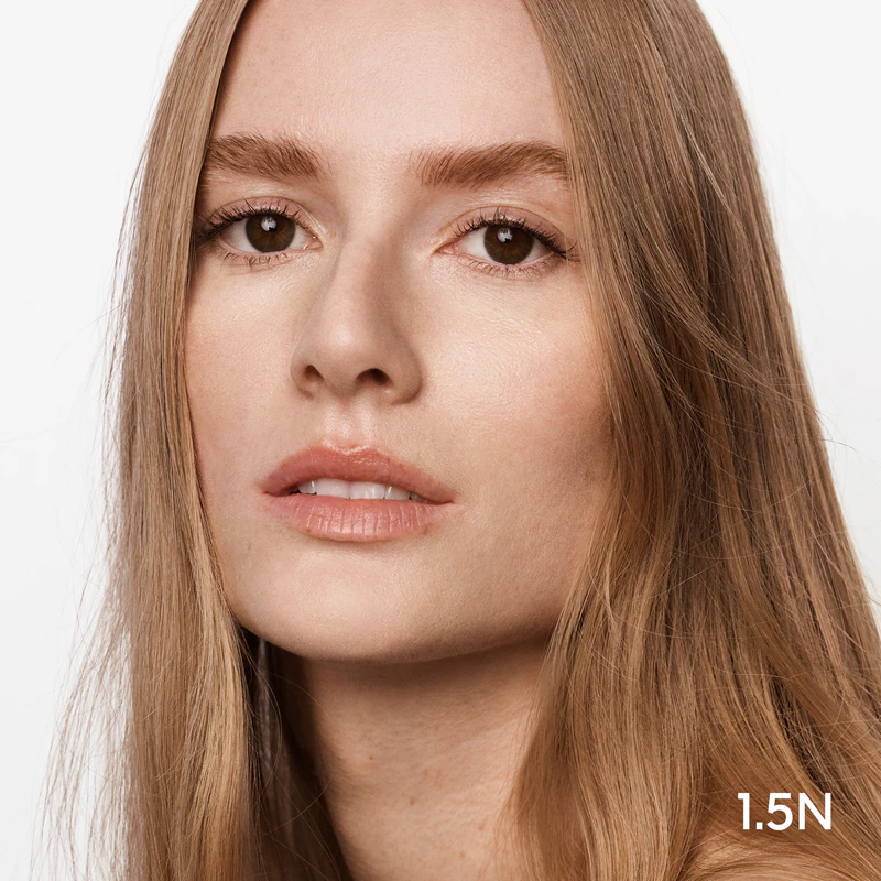 Rozjasňující tekutý make-up GUERLAIN Terracotta Le Teint Glow pro přirozený vzhled