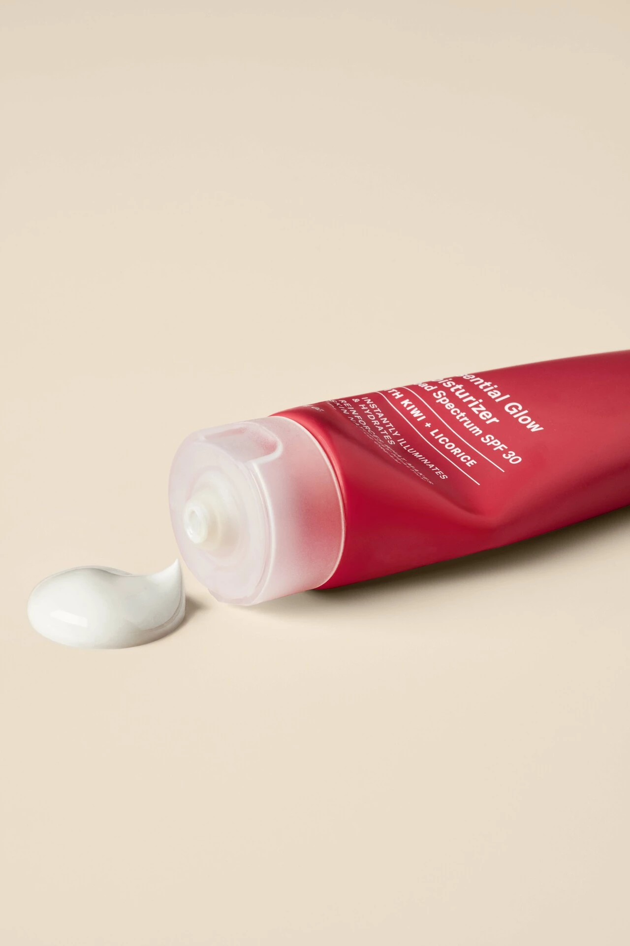 Cremă hidratantă Defense Essential Glow SPF30 60 ml - Paula's Choice