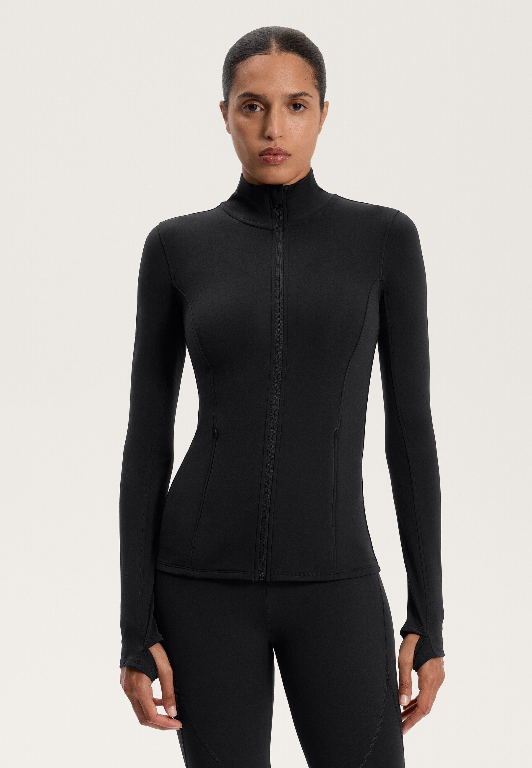 OYSHO LIGHT WARM TECHNICAL - Trainingsjack - zwart